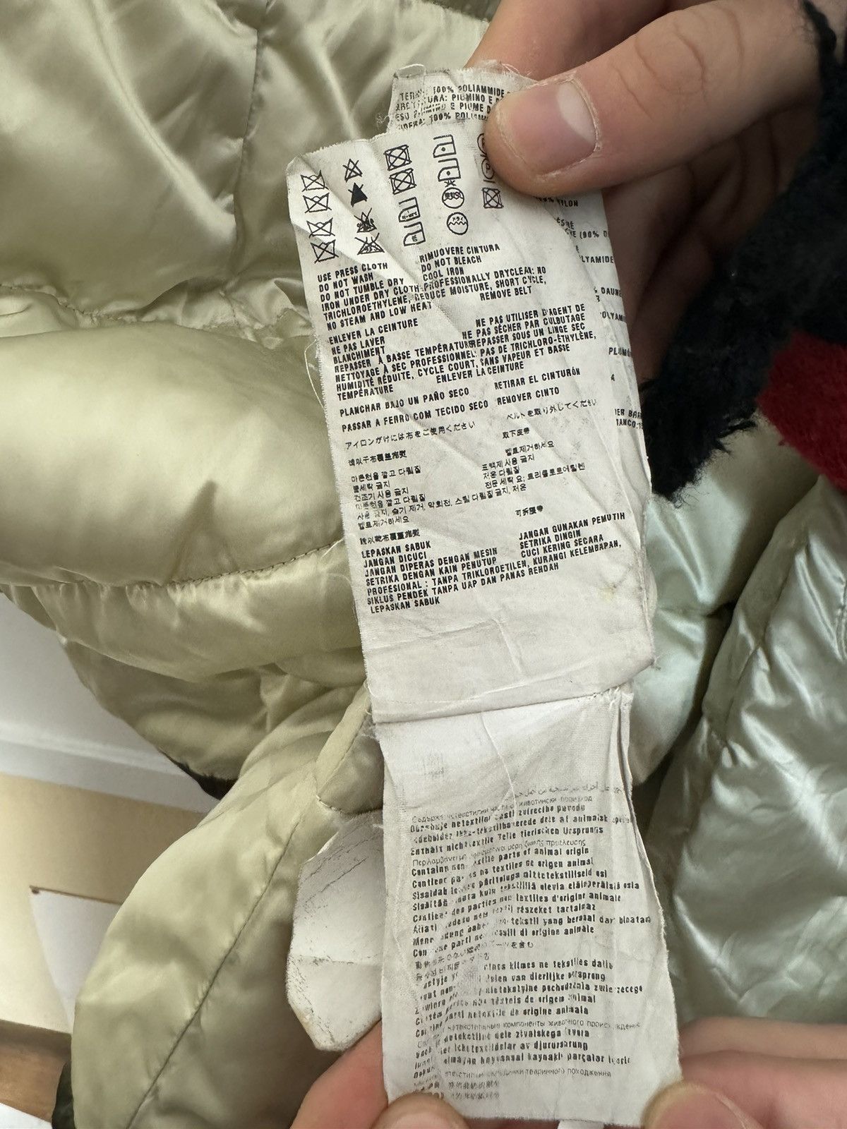 Prada Prada puffer jacket down luxury olive with logo Size M / US 6-8 / IT 42-44 - 16 Thumbnail