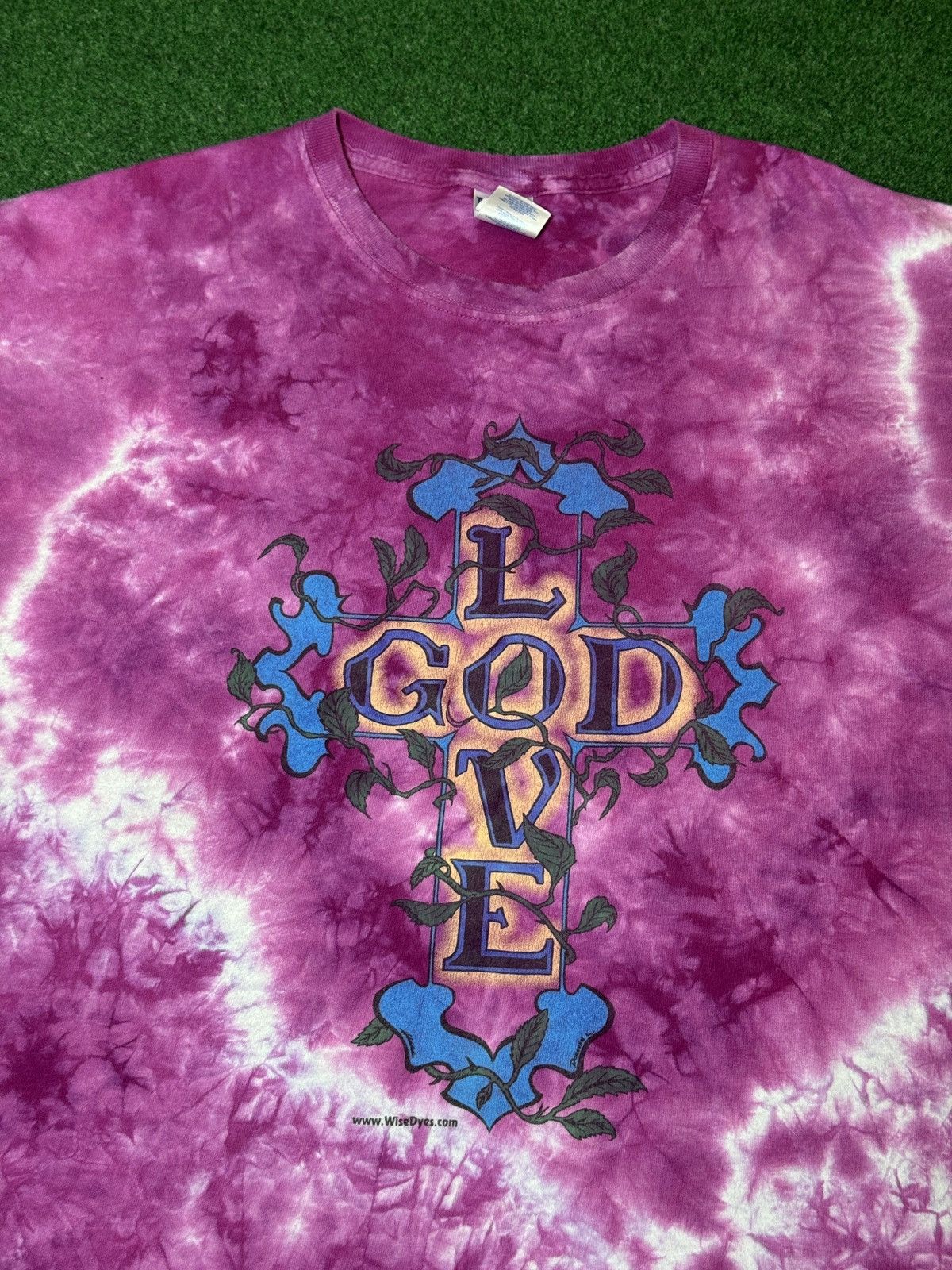 Vintage Love God Jesus Tee John 4:10 Tie Dye M/L 21x29 T Shirt Size US L / EU 52-54 / 3 - 2 Thumbnail