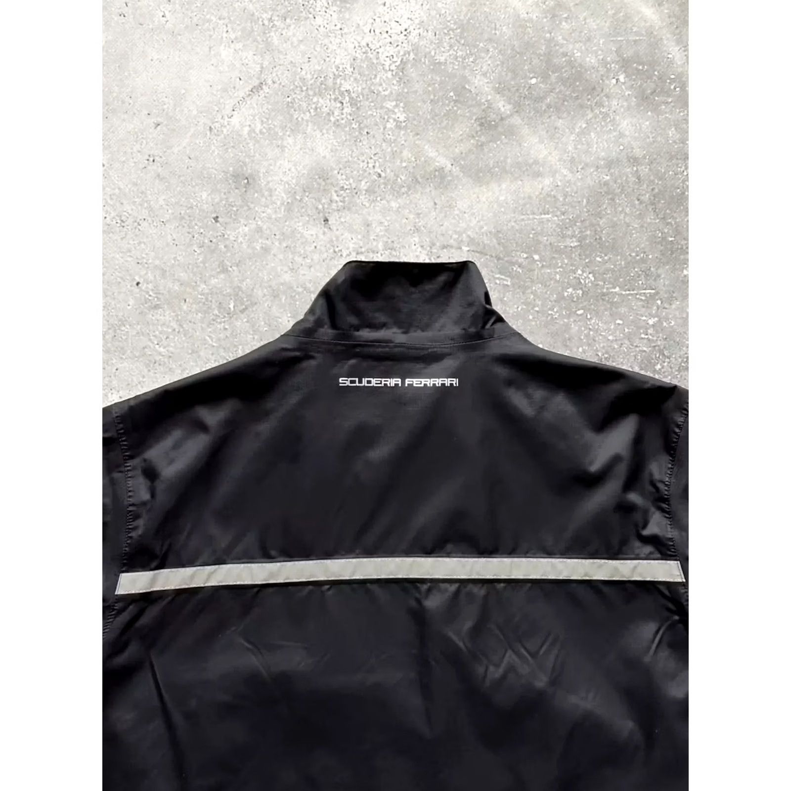 Ferrari VINTAGE Ferrari Scuderia Formula-1 Racing Nylon Jacket Mens S Black Windbreaker Racing Full Zip Size US S / EU 44-46 / 1 - 7 Thumbnail
