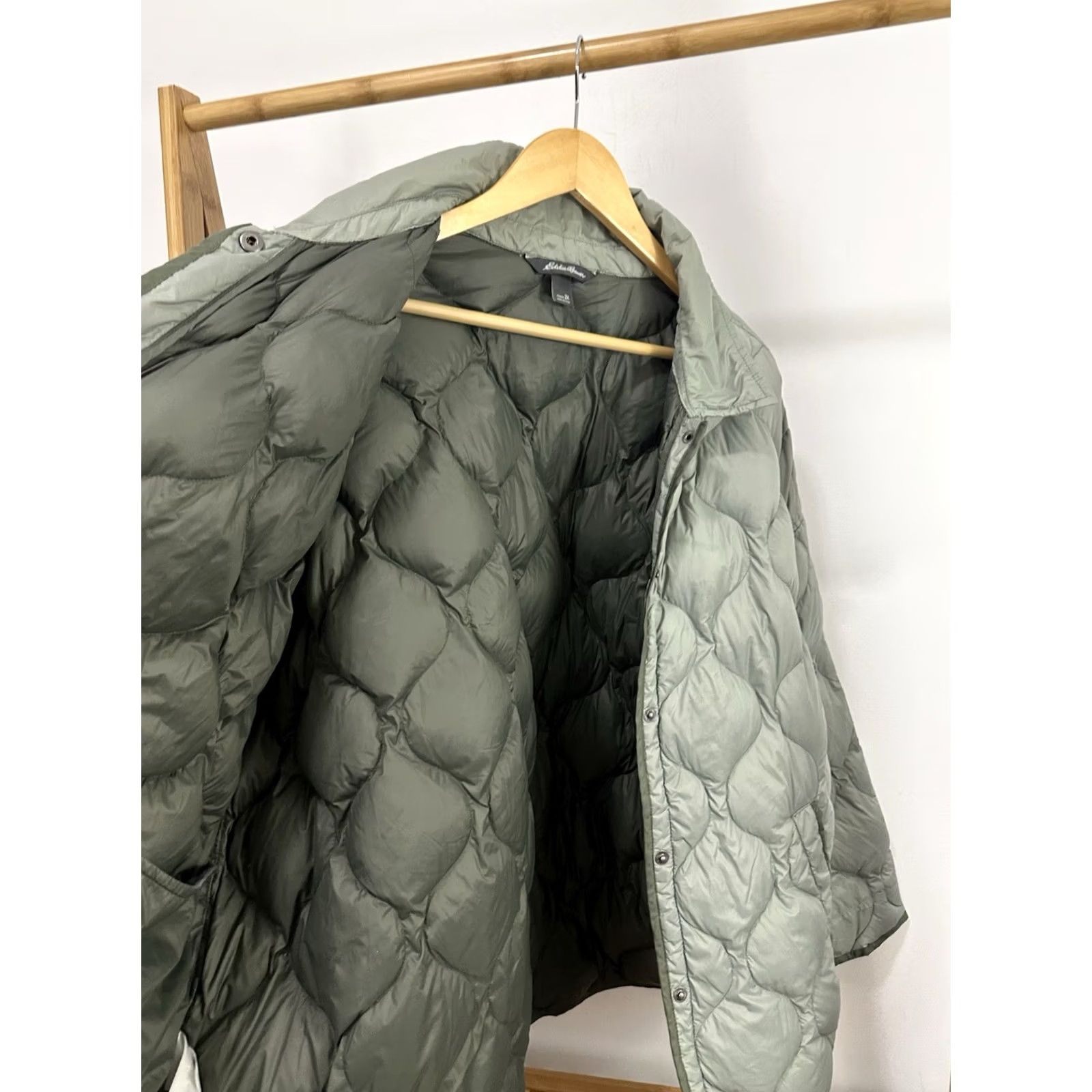 Eddie Bauer Eddie Bauer Women's Quilted EB650 Waterfowl Down Snap Sage Green Light Jacket 2X Size XXL / US 16-18 / IT 52-54 - 5 Thumbnail