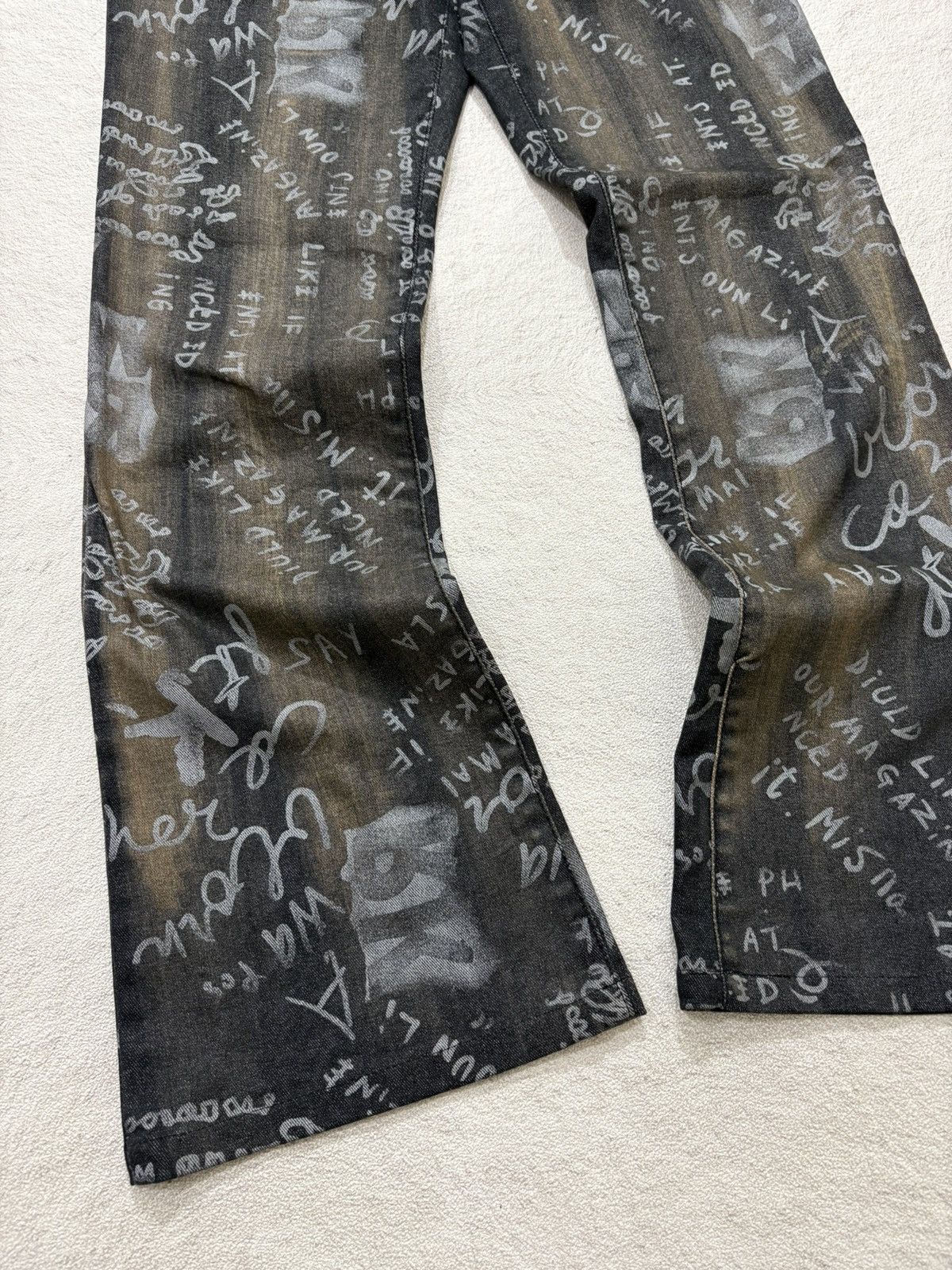 Hysteric Glamour 2000s Maxa Japanese flared smoke wash denim y2k style Size US 28 / EU 44 - 3 Thumbnail