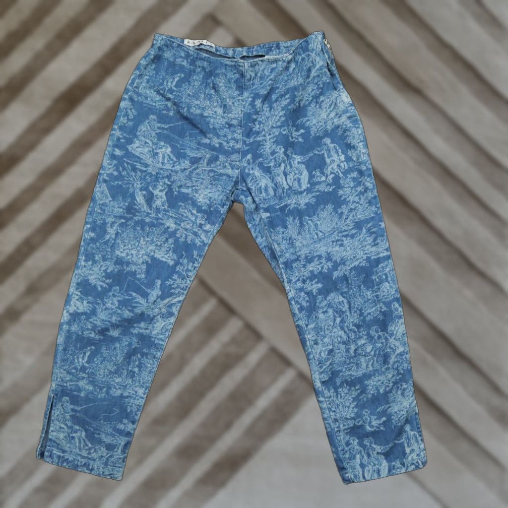 Vintage VINTAGE AMI Pants Womens 6 Blue Print Classic Art Crop Capri 2000s Y2K Blue Graphic Fashion? Size 28" / US 6 / IT 42 - 1 Thumbnail