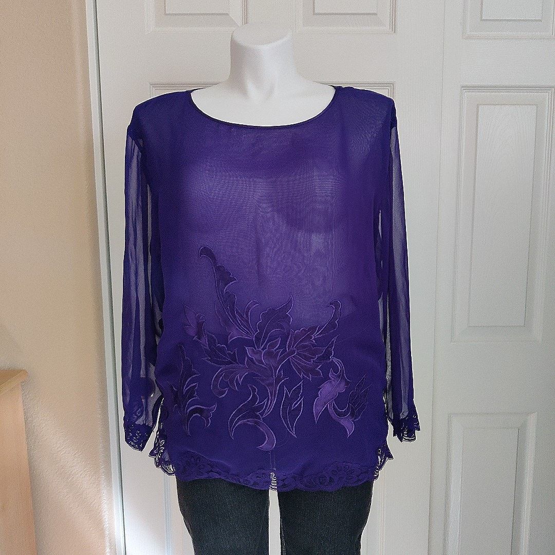 Victoria's Secret Vintage gold label lace trim sheer PJ top sz L Size L / US 10 / IT 46 - 2 Thumbnail