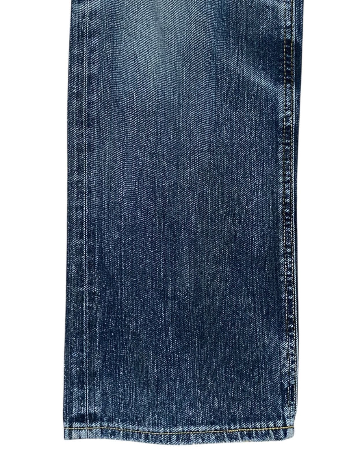Lee × Vintage Vintage Brand Lee Buckle Back Jeans 1990s Size US 29 - 3 Thumbnail