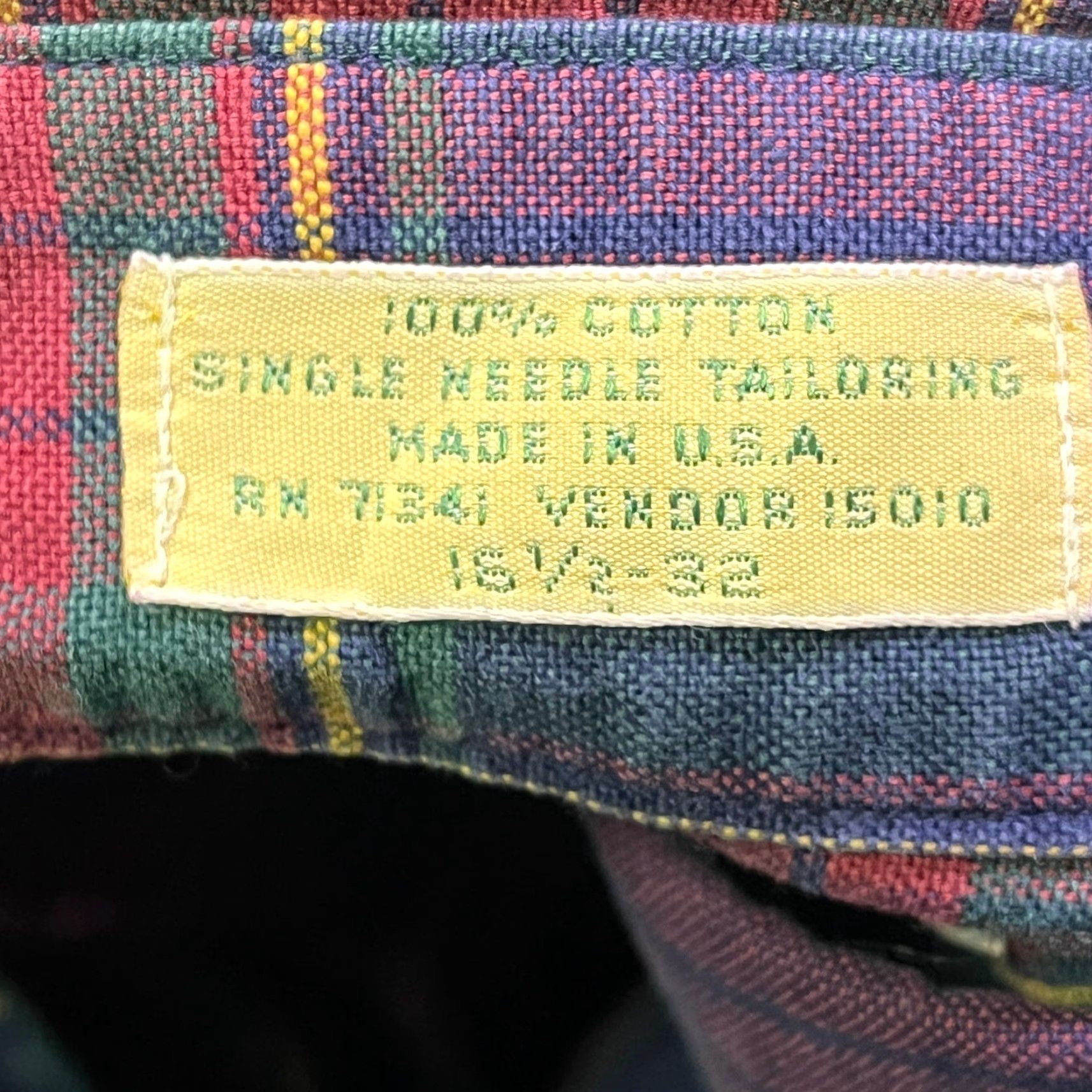 Vintage VINTAGE L.L Bean Shirt Mens 16.5 Large Red Blue Tartan Plaid Button Up USA Made Size US XL / EU 56 / 4 - 7 Thumbnail