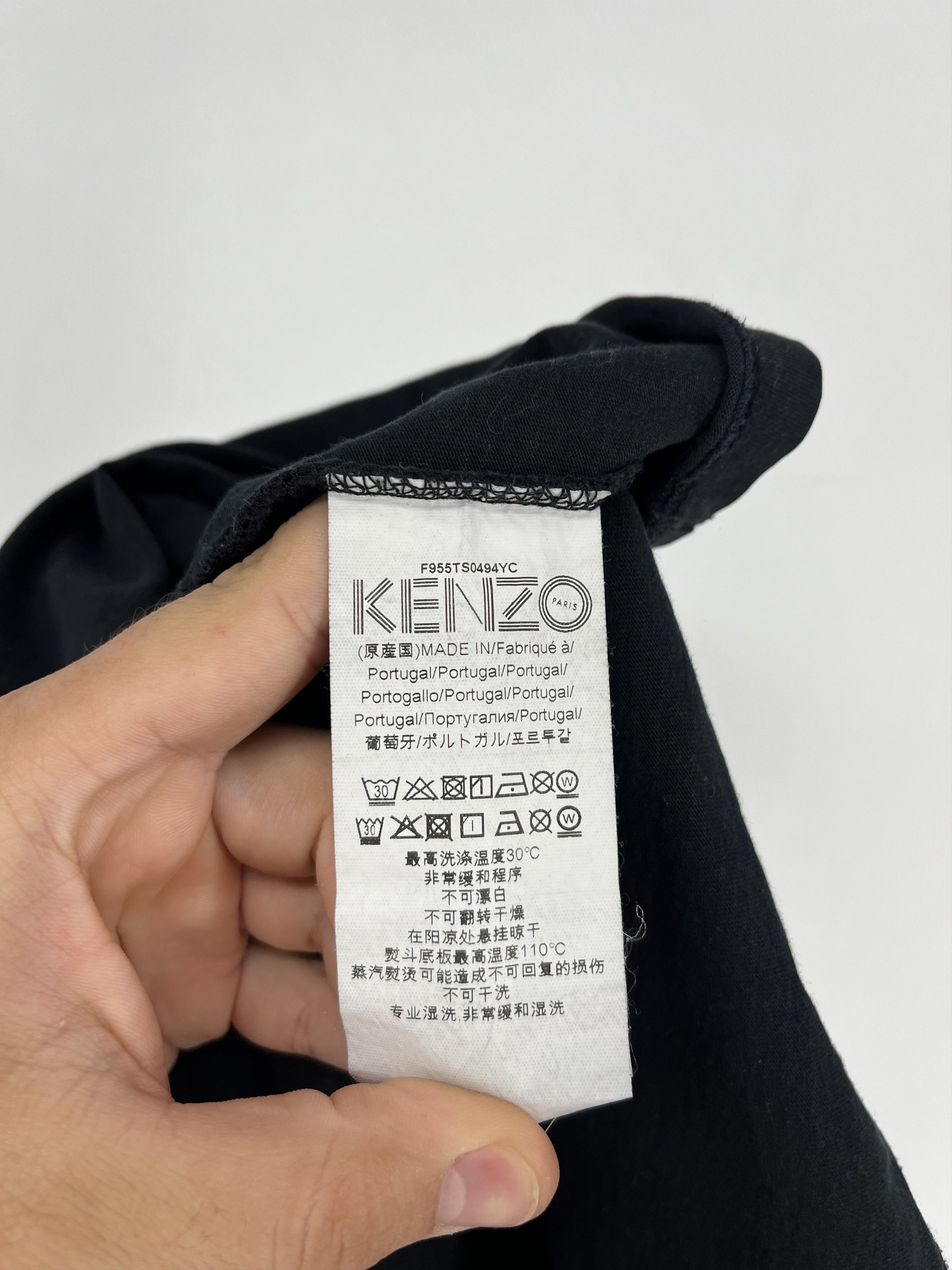 Kenzo Vintage Kenzo Black Cotton Eye Printed T-Shirt M Size US M / EU 48-50 / 2 - 13 Thumbnail