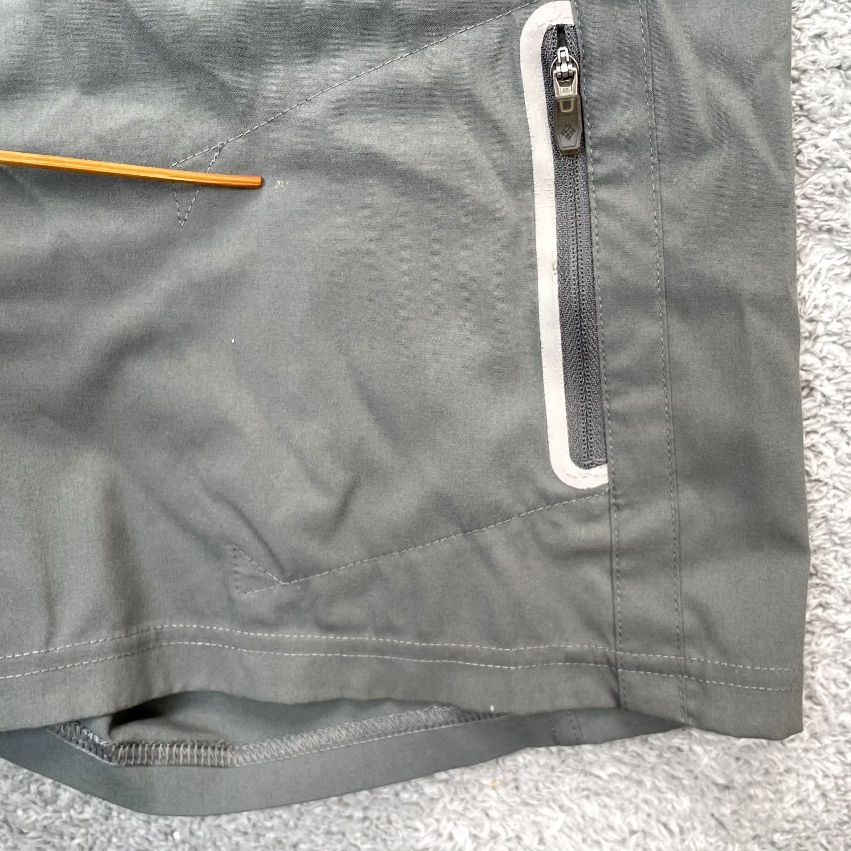 Vintage Columbia Womens 8 Gray Ripstop Omni Shield Advanced Repellency Hiking Shorts Size 30" / US 8 / IT 44 - 3 Thumbnail