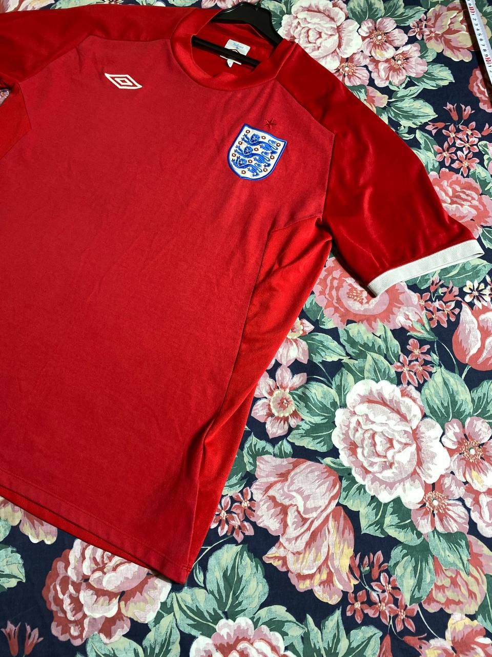 Umbro × Vintage 90’s Umbro ENGLAND RUGBY RETRO LOGO SWOOSH Y2K RARE SHIRT Size US L / EU 52-54 / 3 - 6 Thumbnail