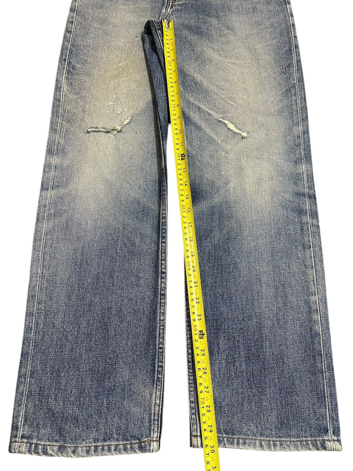 Levi's Vintage 90s Levis Blue Faded Wash Distress Style Loose Jeans Size US 32 / EU 48 - 14 Thumbnail