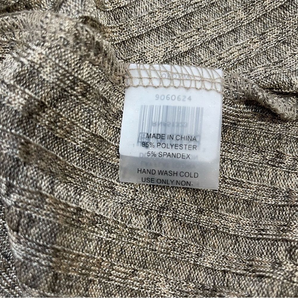 Vince Camuto NWT New $69 Vince Camuto Shimmer Metallic Gold Wrap Long Sl Size M / US 6-8 / IT 42-44 - 9 Thumbnail
