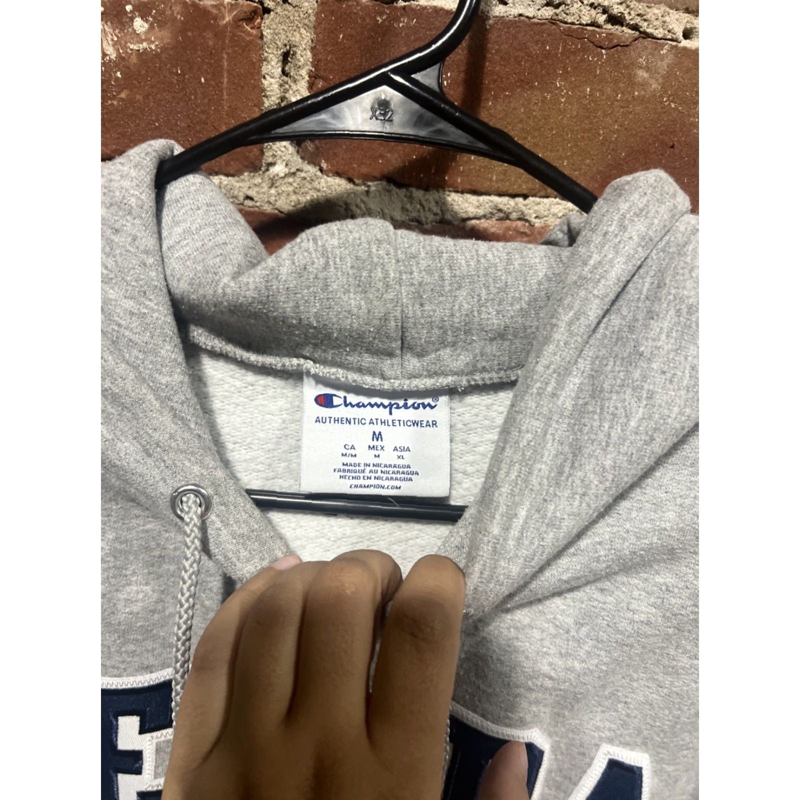 Champion Champion Hoodie Unisex Adults Medium M Nevada Wolf Pack Gray Pullover Sweatshirt Size US M / EU 48-50 / 2 - 2 Thumbnail