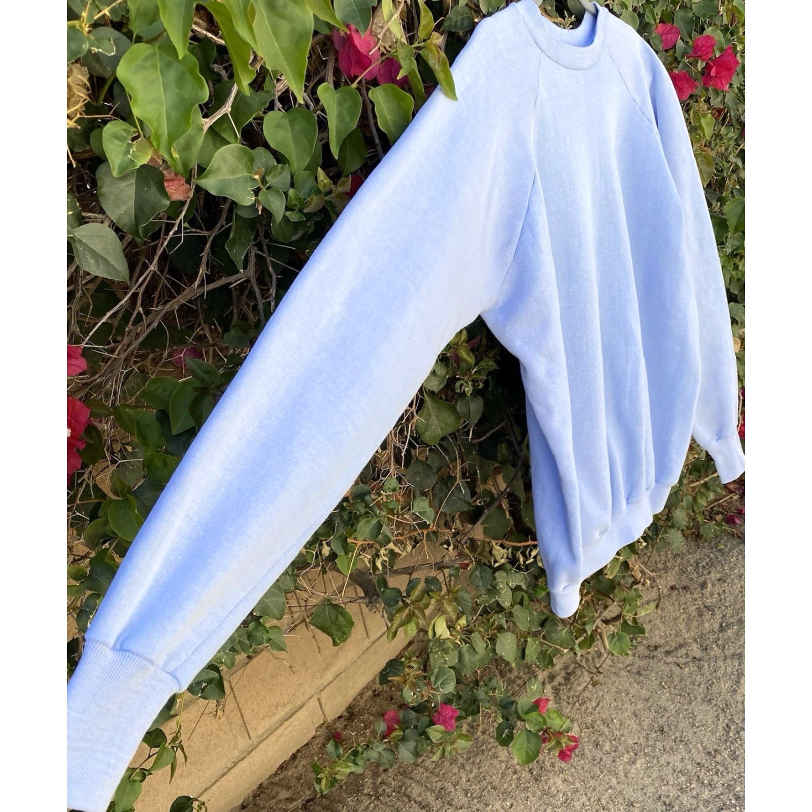 Vintage VINTAGE Healthknit Sweatshirt 3XL Blue Raglan Long Sleeve Pullover Cotton Blend Mens Women Seller Details Size US XXL / EU 58 / 5 - 5 Thumbnail