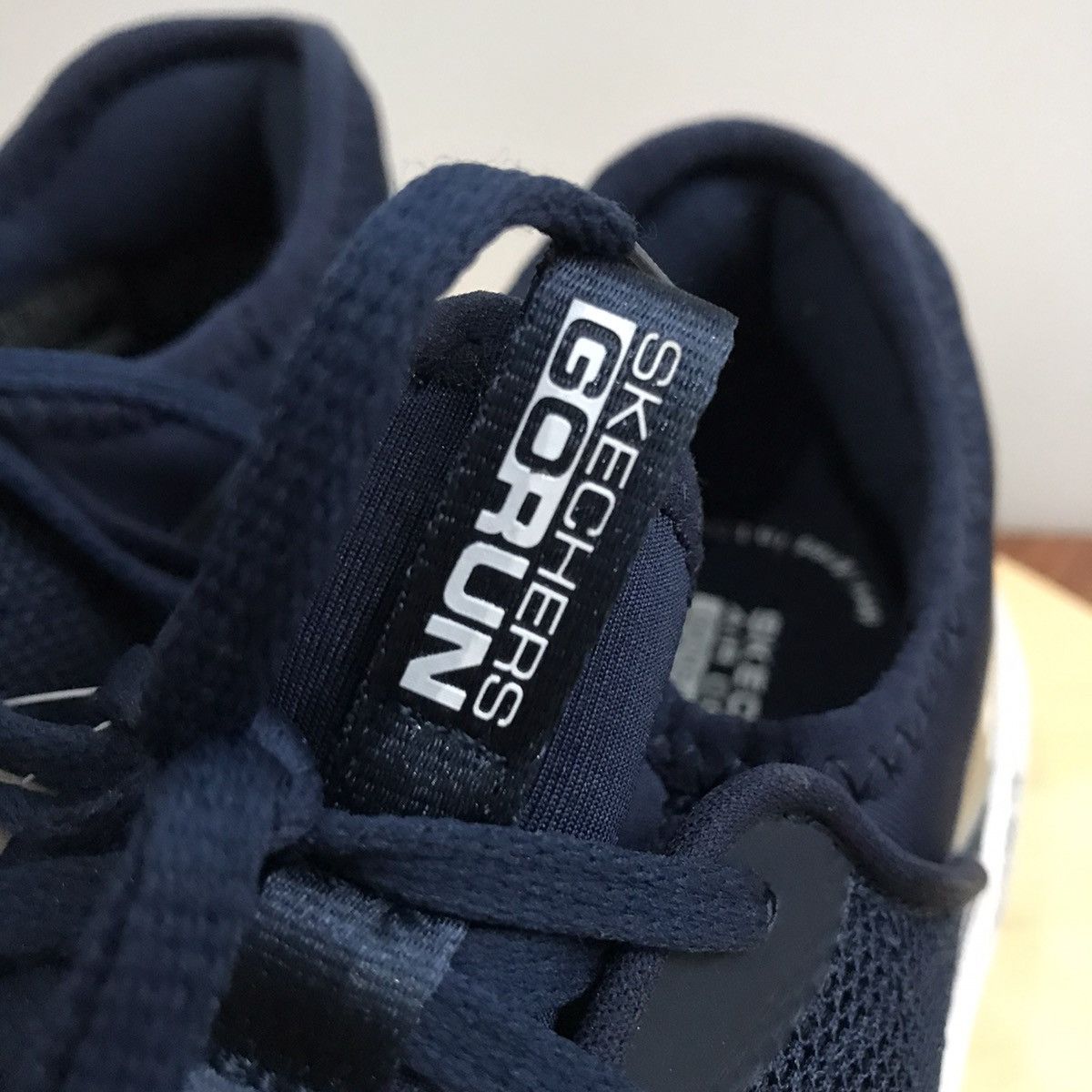 SKECHERS Skechers Go run elevate Charchoal Blue Sneaker Shoe Running Size US 6 / EU 39 - 9 Thumbnail