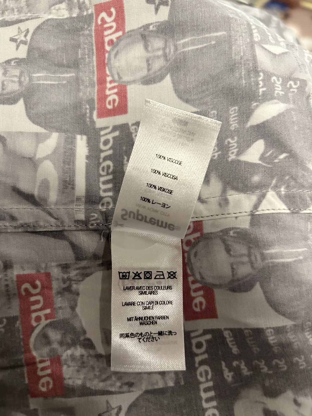 Supreme Supreme magazine button up 2023 drop Size US S / EU 44-46 / 1 - 4 Thumbnail