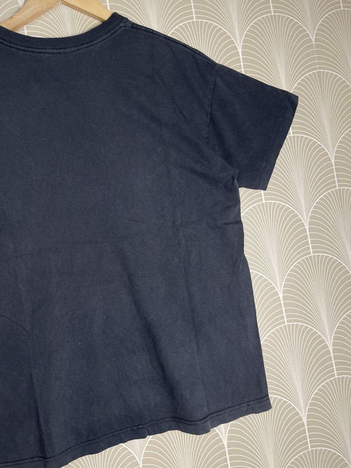 Armani Exchange × Vintage VINTAGE 90s ARMANI EXCHANGE CENTER LOGO TSHIRT SINGLE STITCH Size US L / EU 52-54 / 3 - 8 Thumbnail