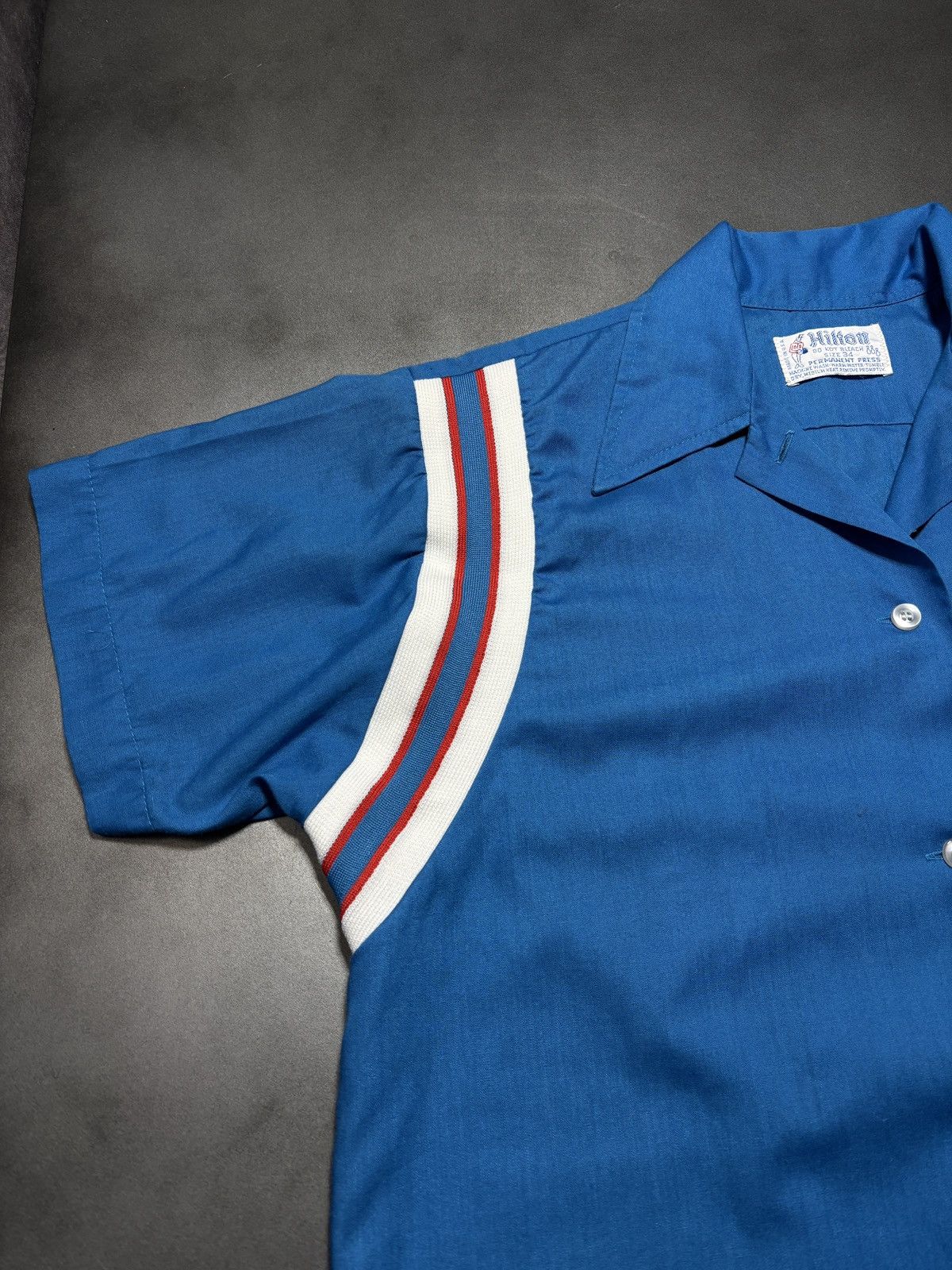 Vintage 1960s Chain Stitched Bowling Shirt Hilton USA Vintage Summer Size US S / EU 44-46 / 1 - 5 Thumbnail