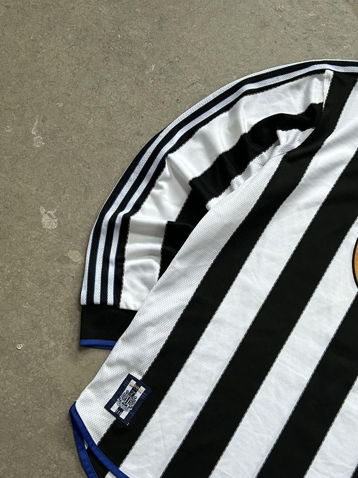 Adidas Adidas Newcastle United 1999/2000 Home Long Sleeve Jersey Size US XXL / EU 58 / 5 - 7 Thumbnail
