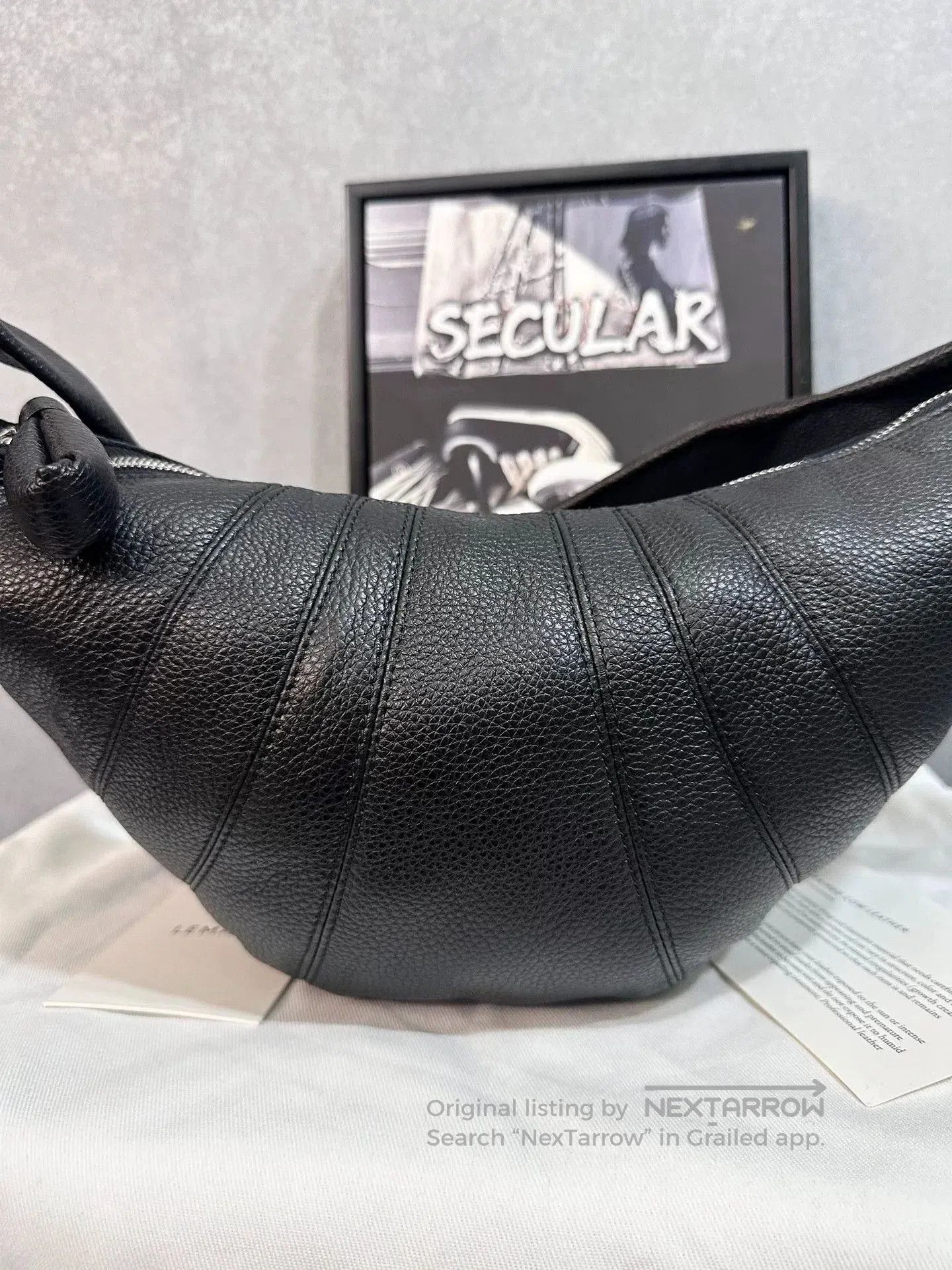 Lemaire Lemaire Black Small Croissant Bag. Size ONE SIZE - 4 Thumbnail