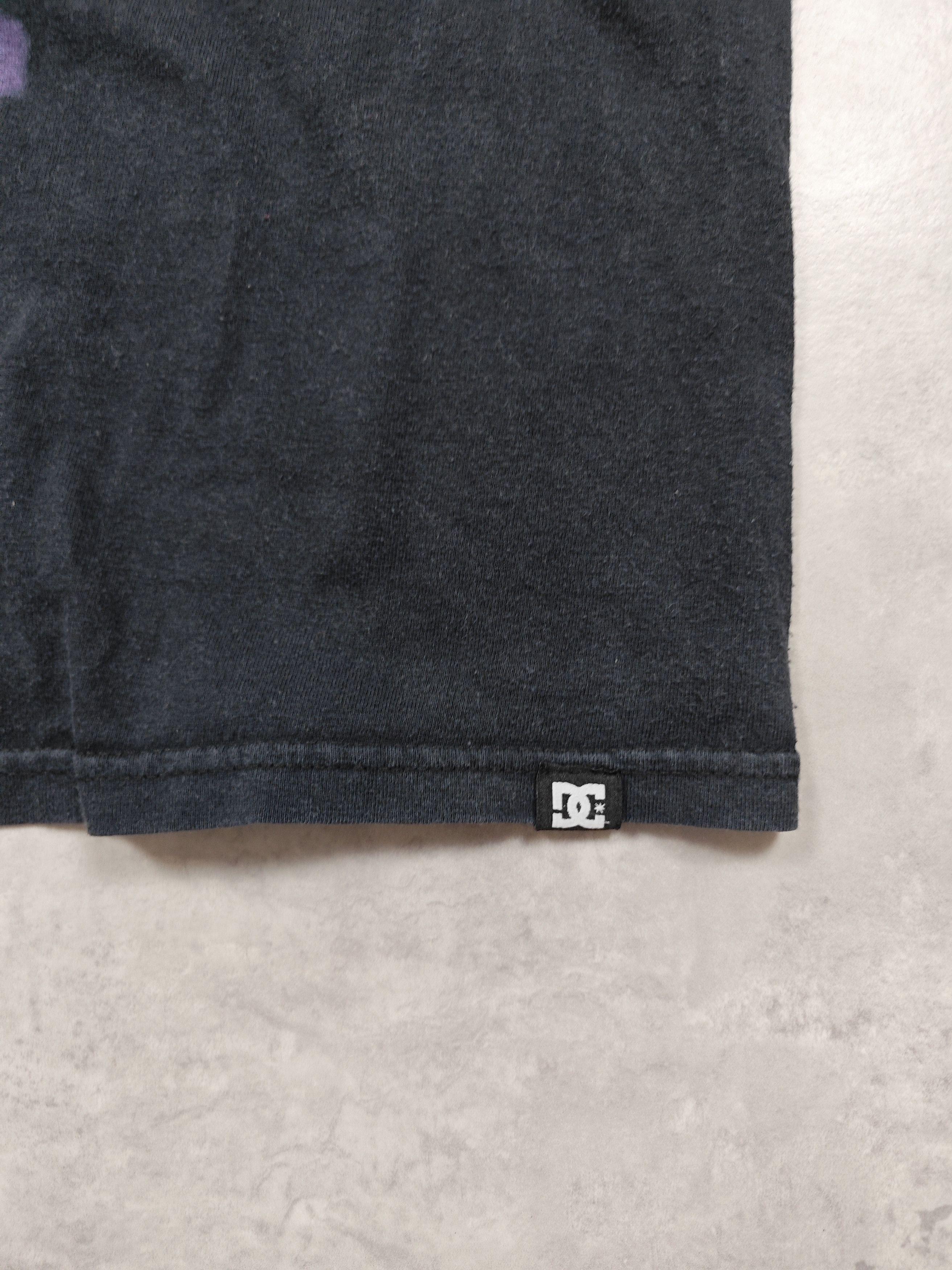 DC DC Vintage Y2K T Shirt Size US L / EU 52-54 / 3 - 3 Thumbnail