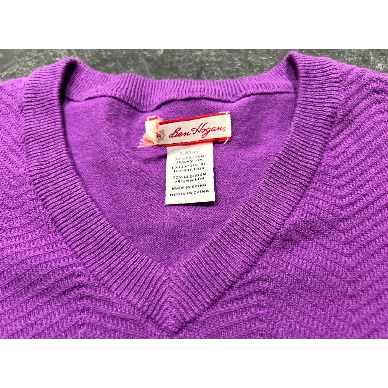 Hogan VINTAGE Ben Hogan Sweater Mens Size L Purple V Neck Size US L / EU 52-54 / 3 - 4 Thumbnail