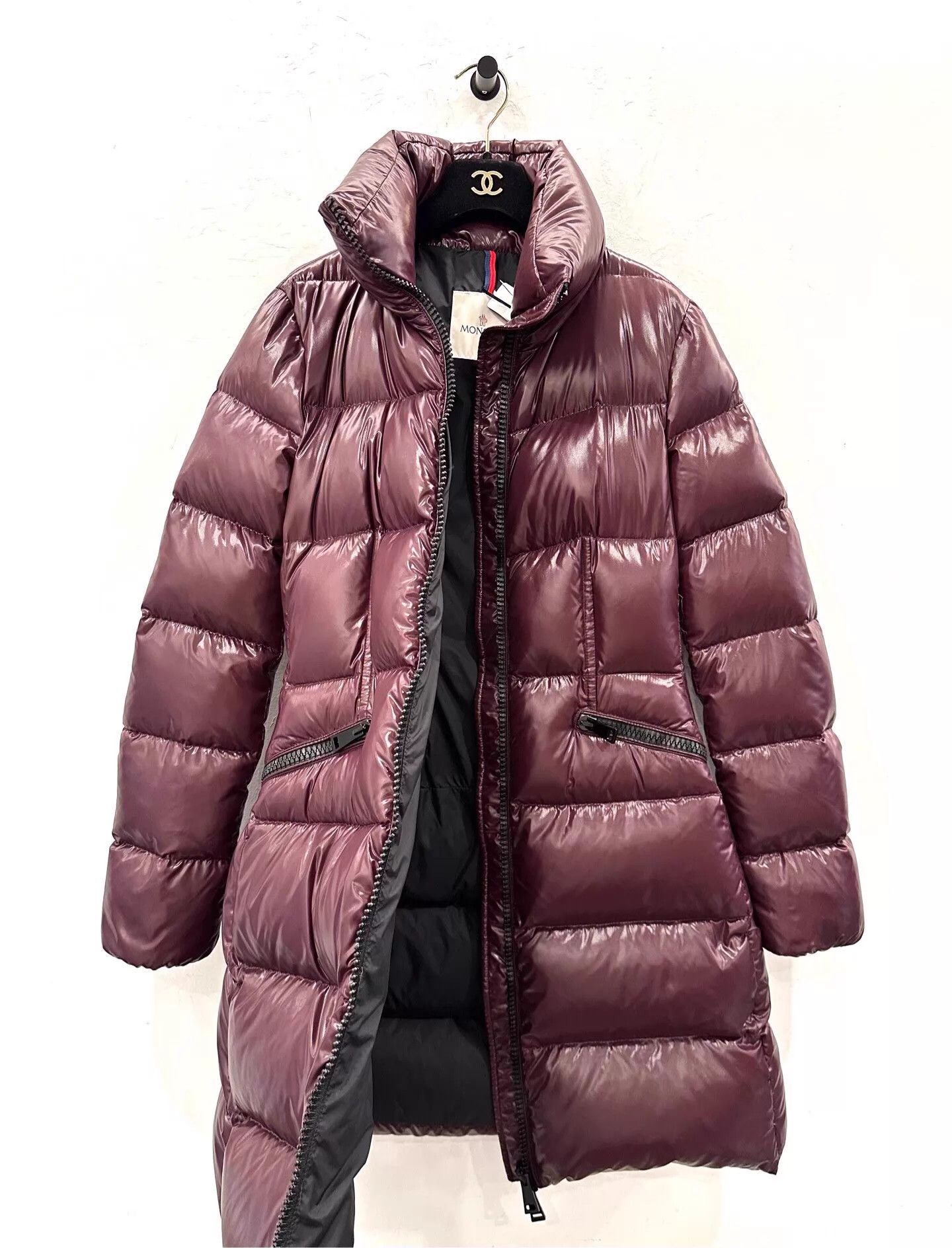 Moncler Moncler Jasminum side logo women's burgundy puffer Size XS / US 0-2 / IT 36-38 - 3 Thumbnail
