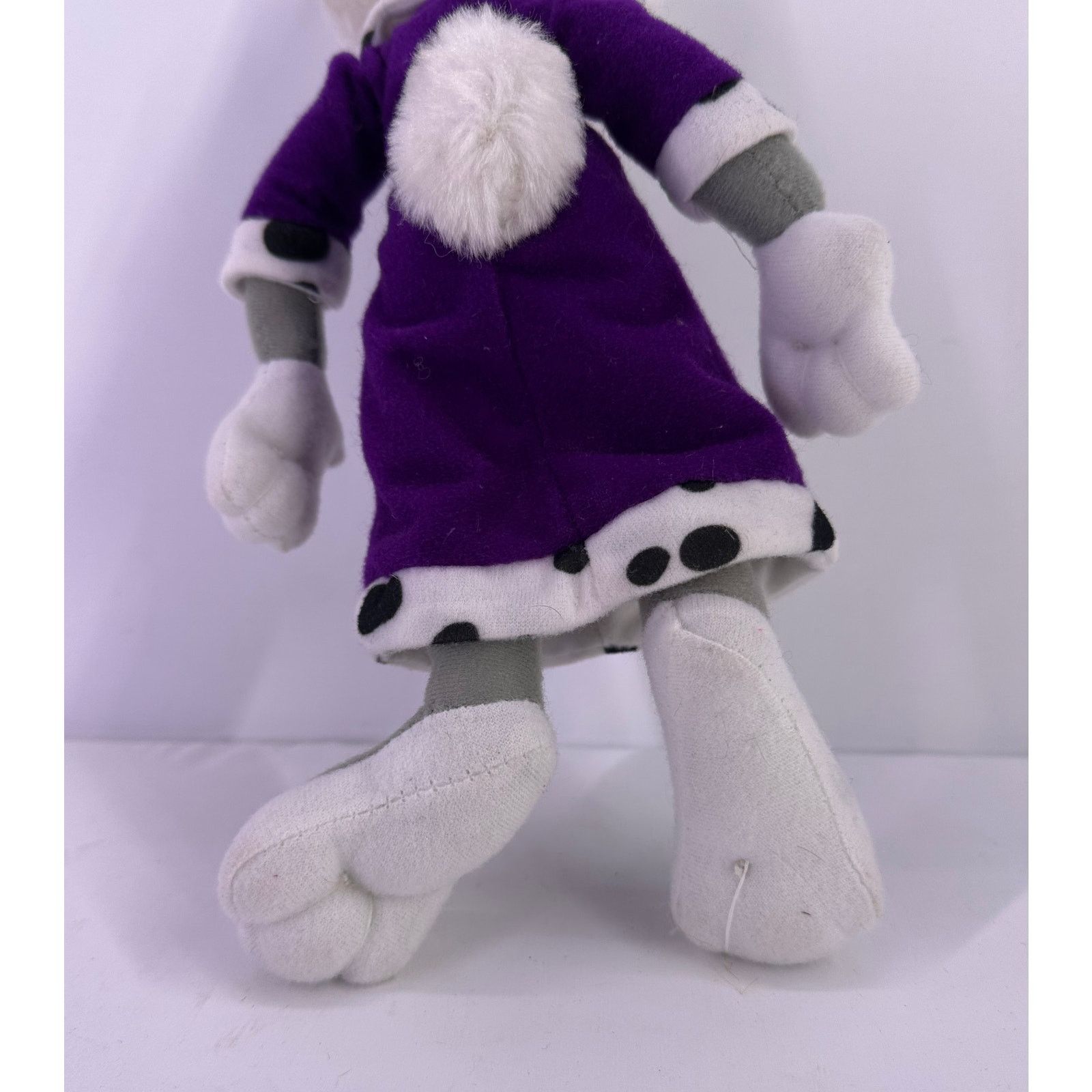 & Other Stories Bugs Bunny His Royal Highness Plush Looney Tunes King 1997 Size ONE SIZE - 6 Thumbnail