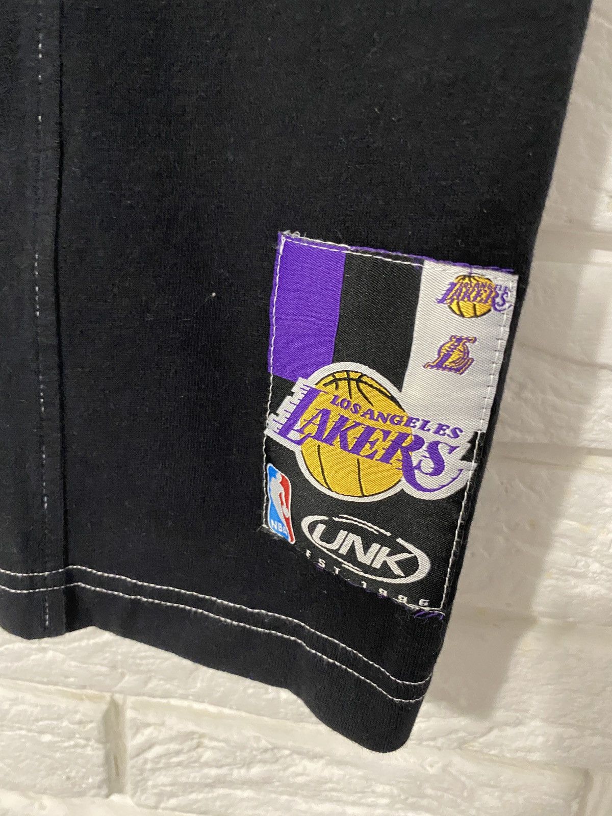 NBA vintage Los Angeles Lakers by UNK NBA Big Logo Polo Shirt Size US M / EU 48-50 / 2 - 3 Thumbnail
