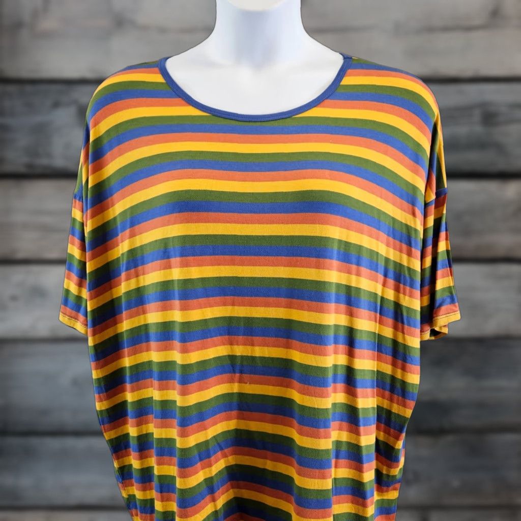 Vintage VINTAGE LuLaRoe Irma top 2XL Blue Green Stripe Short Sleeve Rayon Blend Tshirt Womens Size XXL / US 16-18 / IT 52-54 - 1 Thumbnail