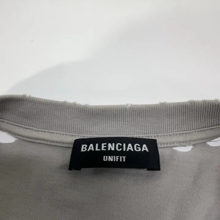 Balenciaga Balenciaga Balenciaga Gray Distressed Graphic TShirt -2507 Size US XXS / EU 40 - 2 Thumbnail