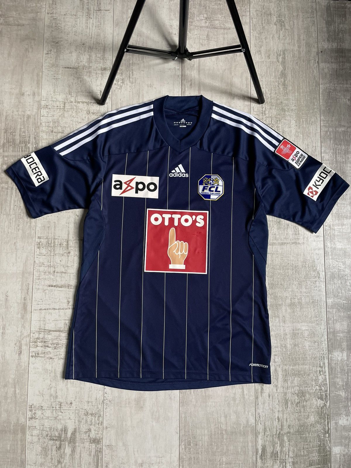 Adidas Adidas FC Luzern 2011/2012 Home Football Shirt Jersey RARE Size US L / EU 52-54 / 3 - 1 Thumbnail