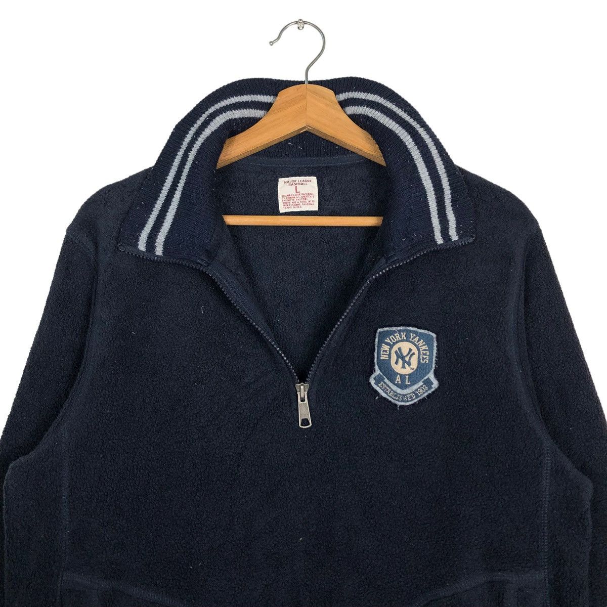 Japanese Brand 🔥ANORAK FLEECE PULL OVER MLB NEW YORK YANKEES Size US L / EU 52-54 / 3 - 12 Thumbnail