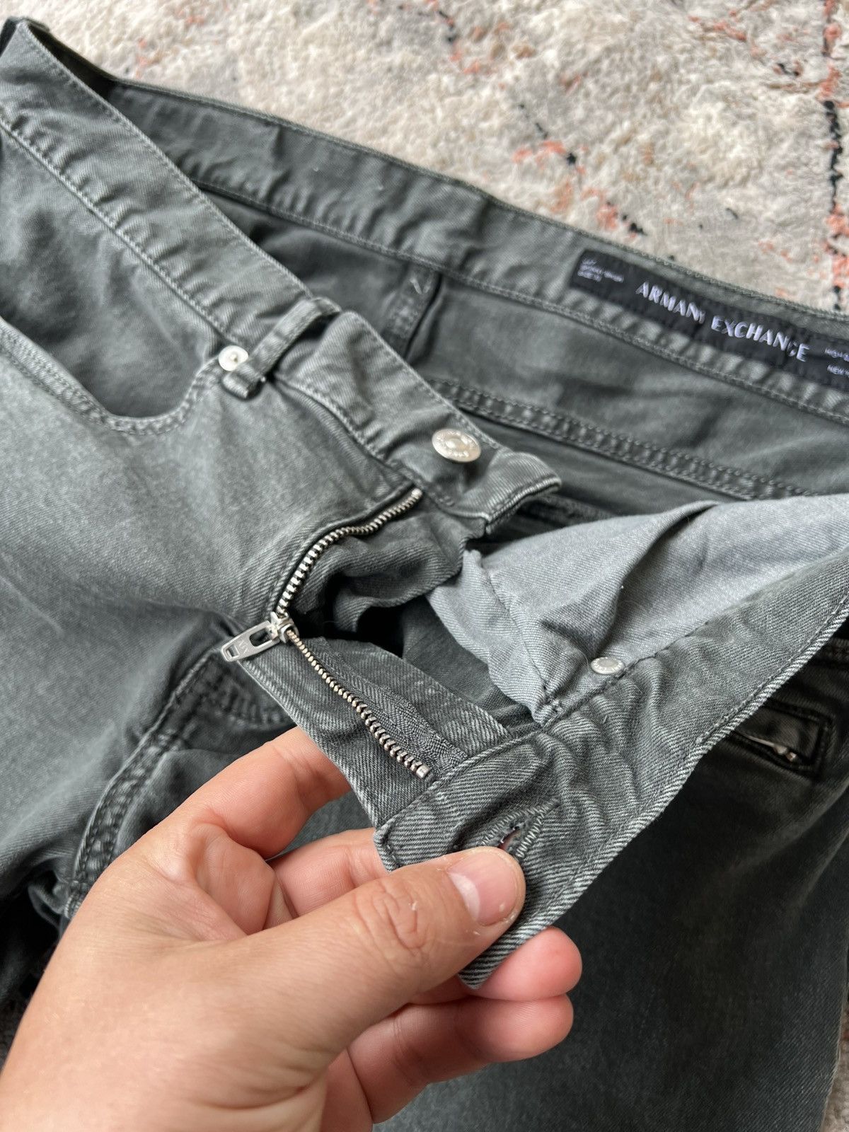 Armani Exchange Armani Exchange Skinny Jeans Size US 33 - 4 Thumbnail
