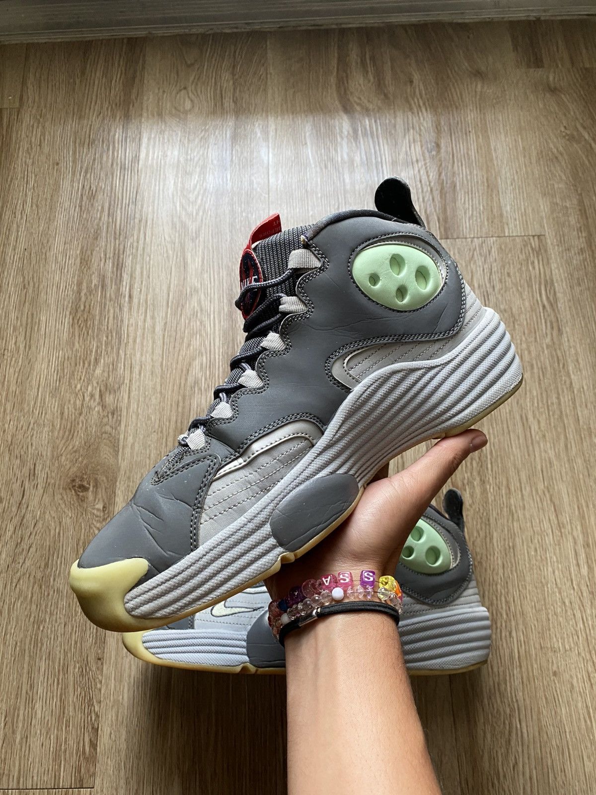 Nike NIKE FLIGHT ONE NRG GALAXY 2012 Size US 10 / EU 43 - 8 Thumbnail