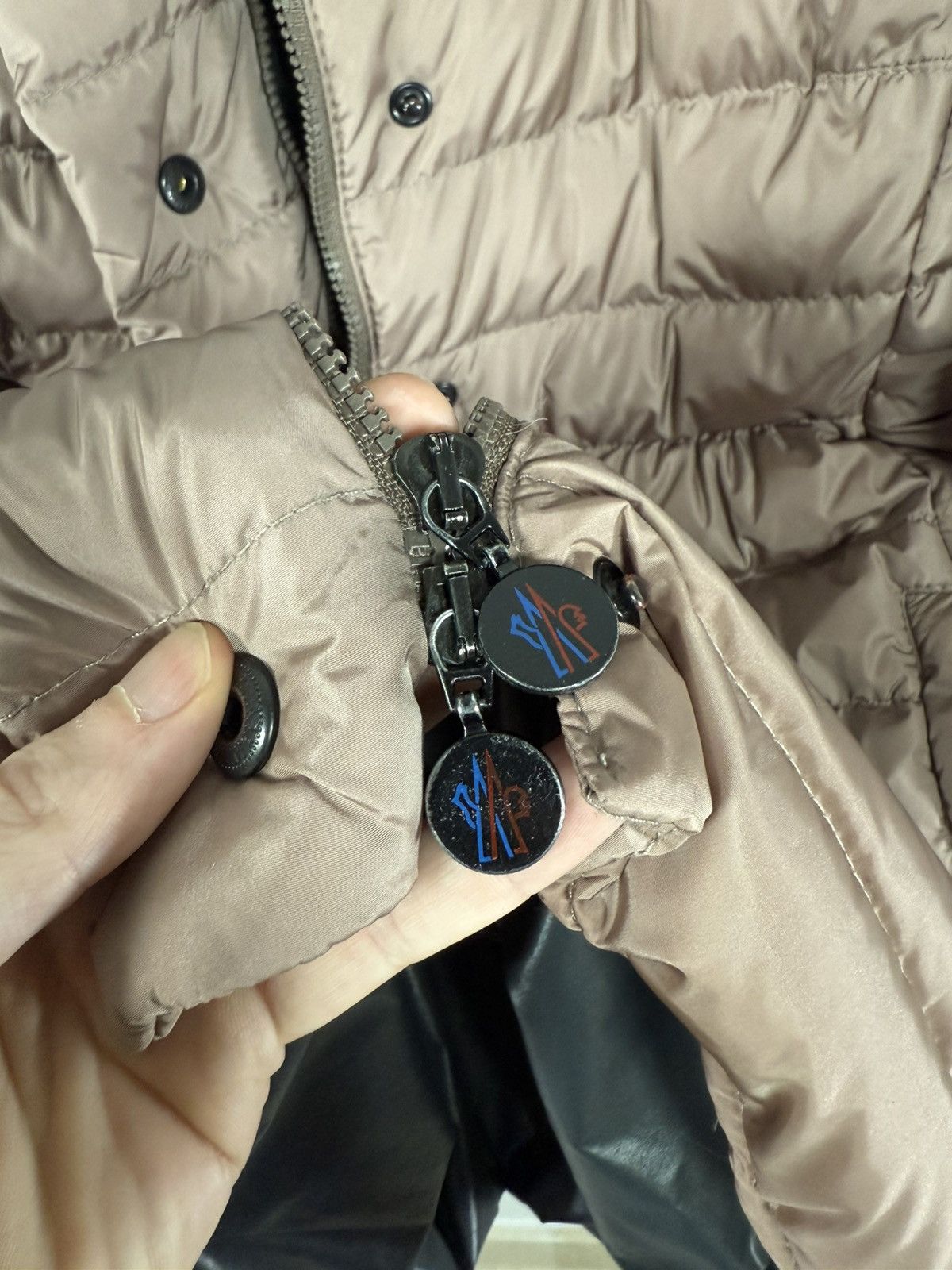 Moncler Moncler Women’s Jacket Jura Size 0 (XS) Beige/Brown Size XS / US 0-2 / IT 36-38 - 6 Thumbnail