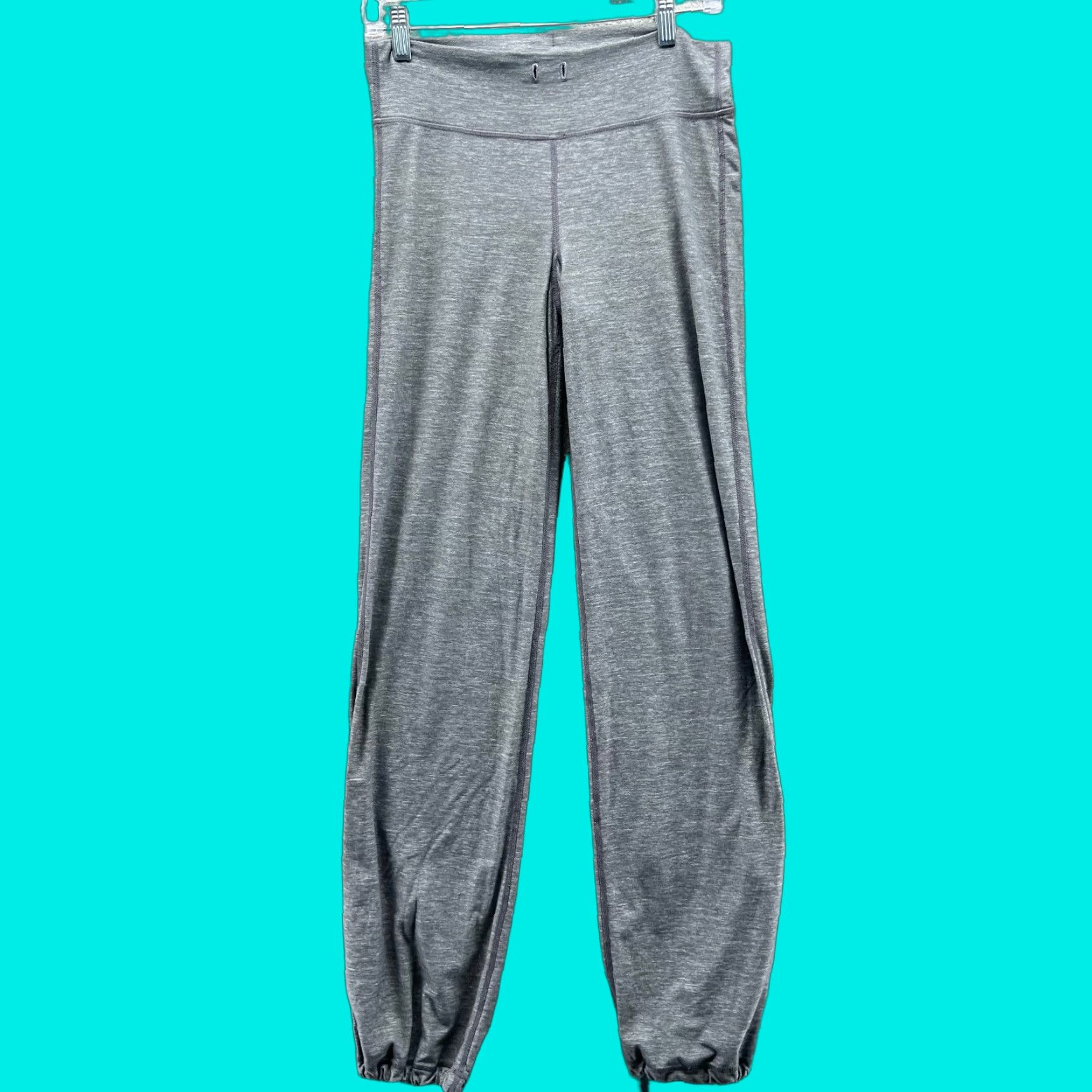 Lululemon Lululemon Pants Jogger Women 8 Gray Drawstring Waistband Elastic Dance Studio Size 30" / US 8 / IT 44 - 1 Thumbnail