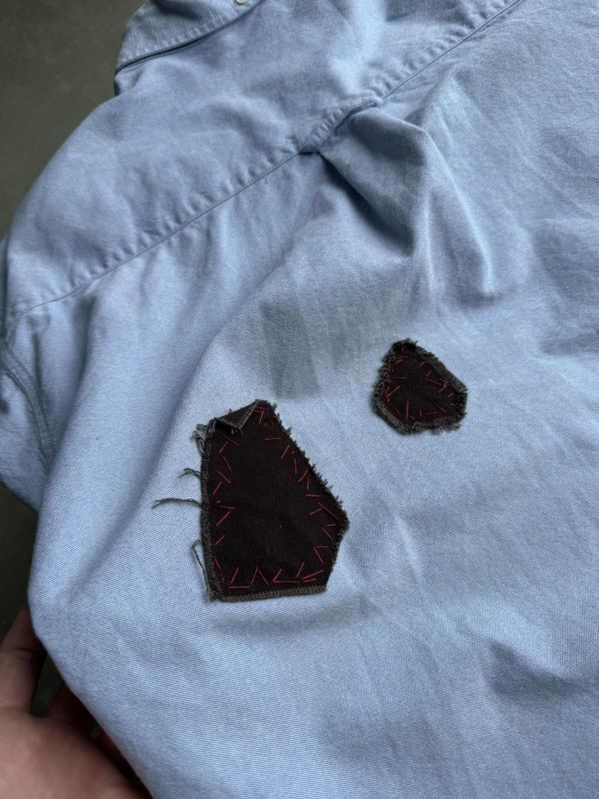 Our Legacy Our Legacy Shirt Customed Oxford Blue Size US L / EU 52-54 / 3 - 14 Thumbnail