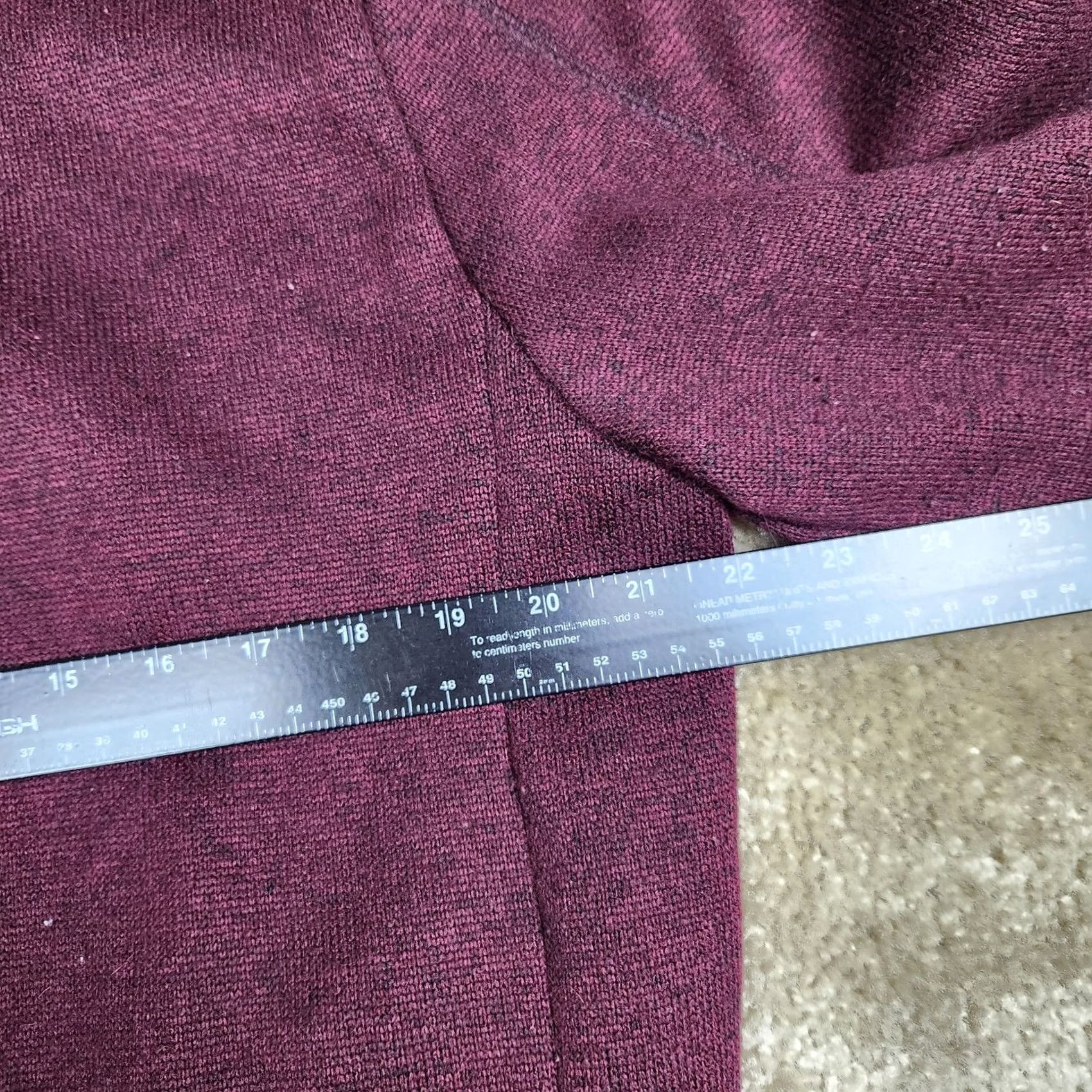 Vintage GREG NORMAN Sweater Mens Size L Burgundy Red 1/4 Zip Mock Neck Pullover Microfiber Polyester A319 Size US L / EU 52-54 / 3 - 3 Thumbnail