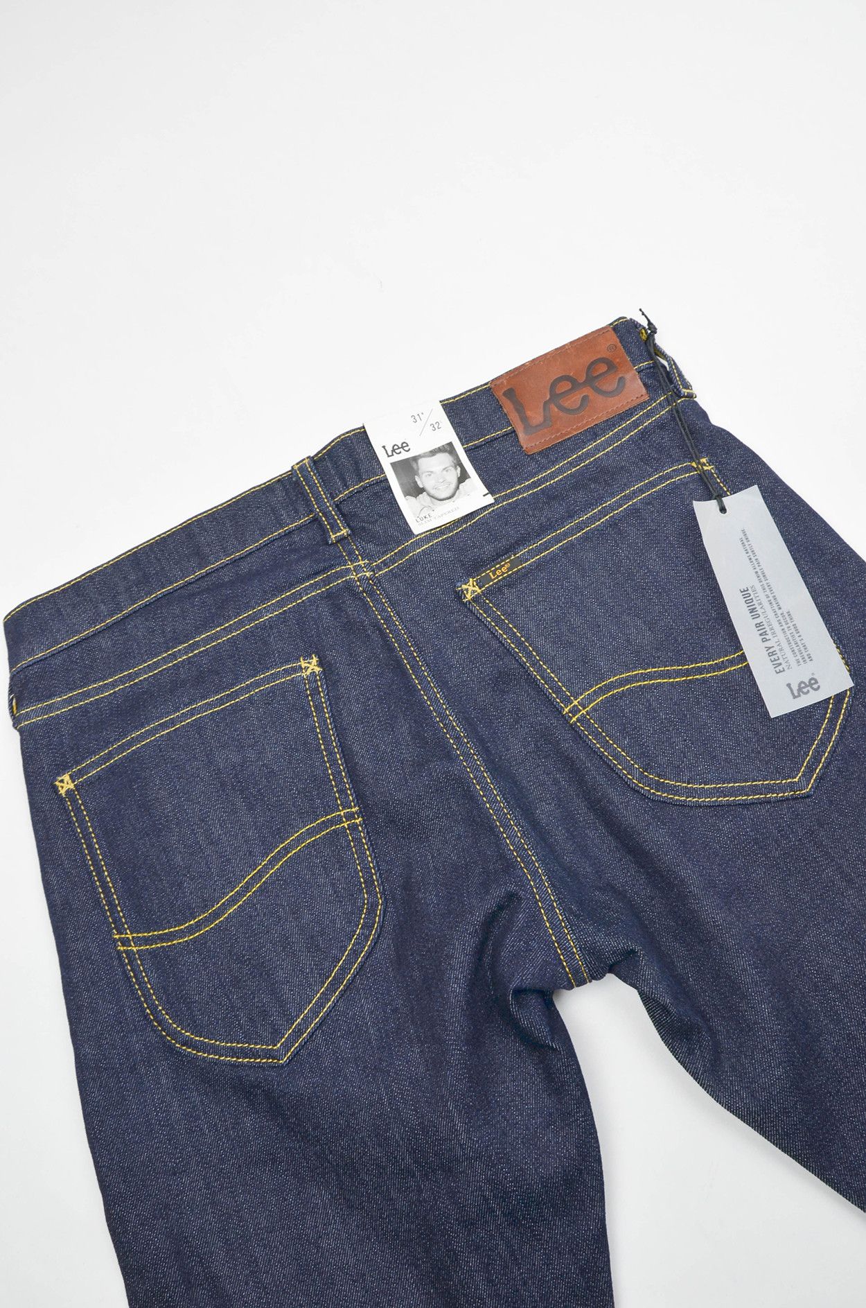 Lee Lee Luke Slim Tapered Jeans – 31/32 (Bangladesh) Size US 31 - 9 Thumbnail