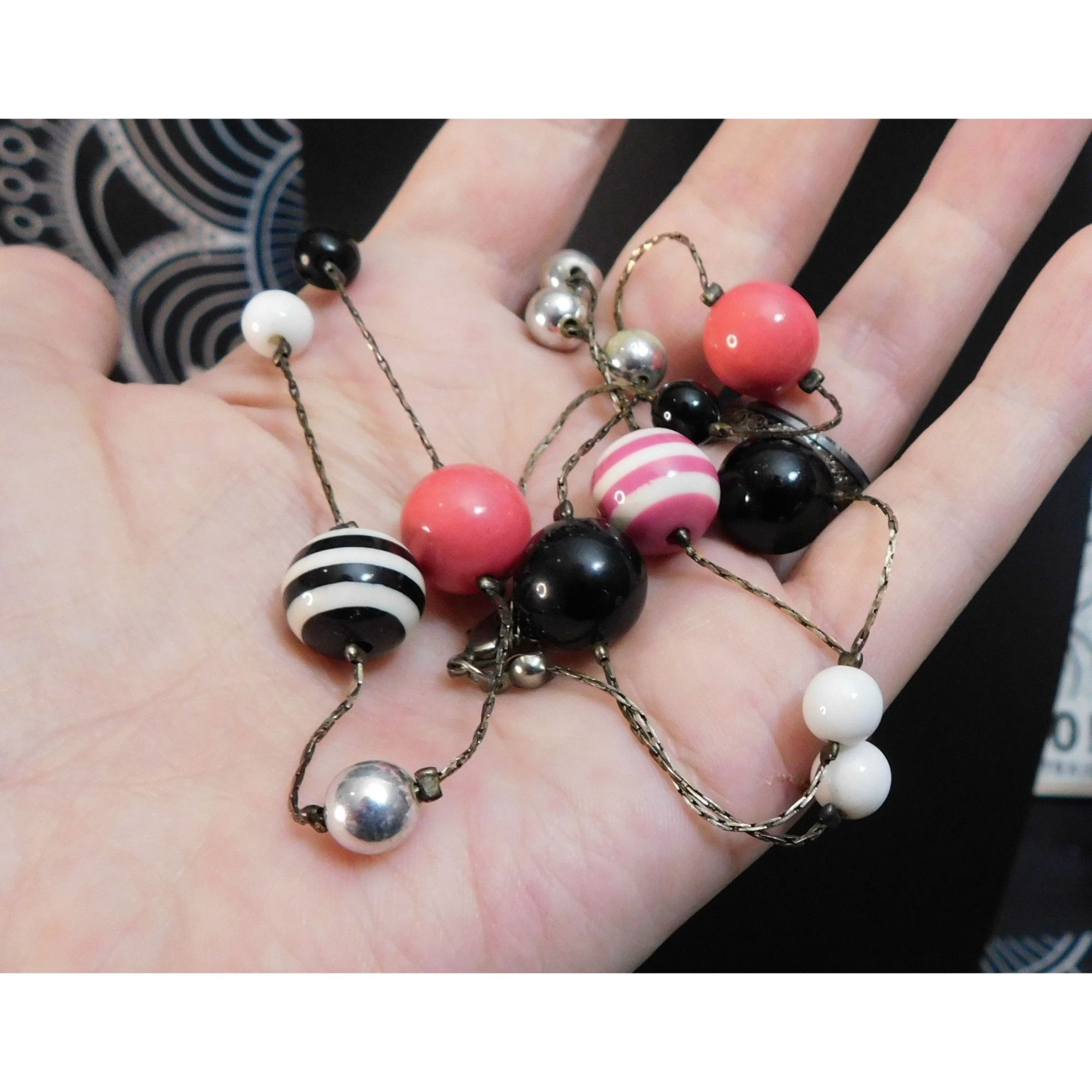 Other Pastel Goth Bubblegum Pink And Black Stripe Station Necklace Size ONE SIZE - 2 Thumbnail