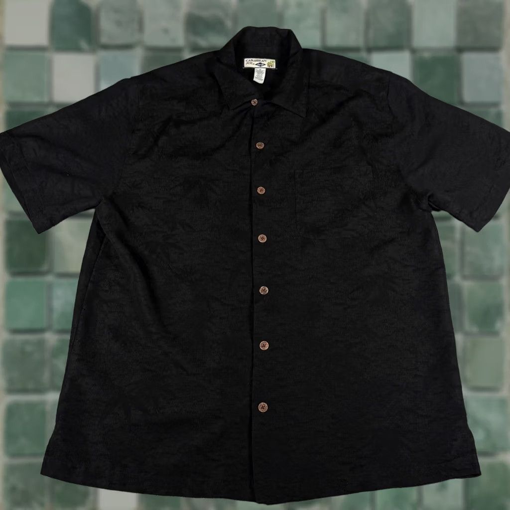 Vintage Caribbean Joe Black Short Sleeve Shirt M Button-Down Collar Beach Print Resort Wear Mens Size US M / EU 48-50 / 2 - 1 Thumbnail