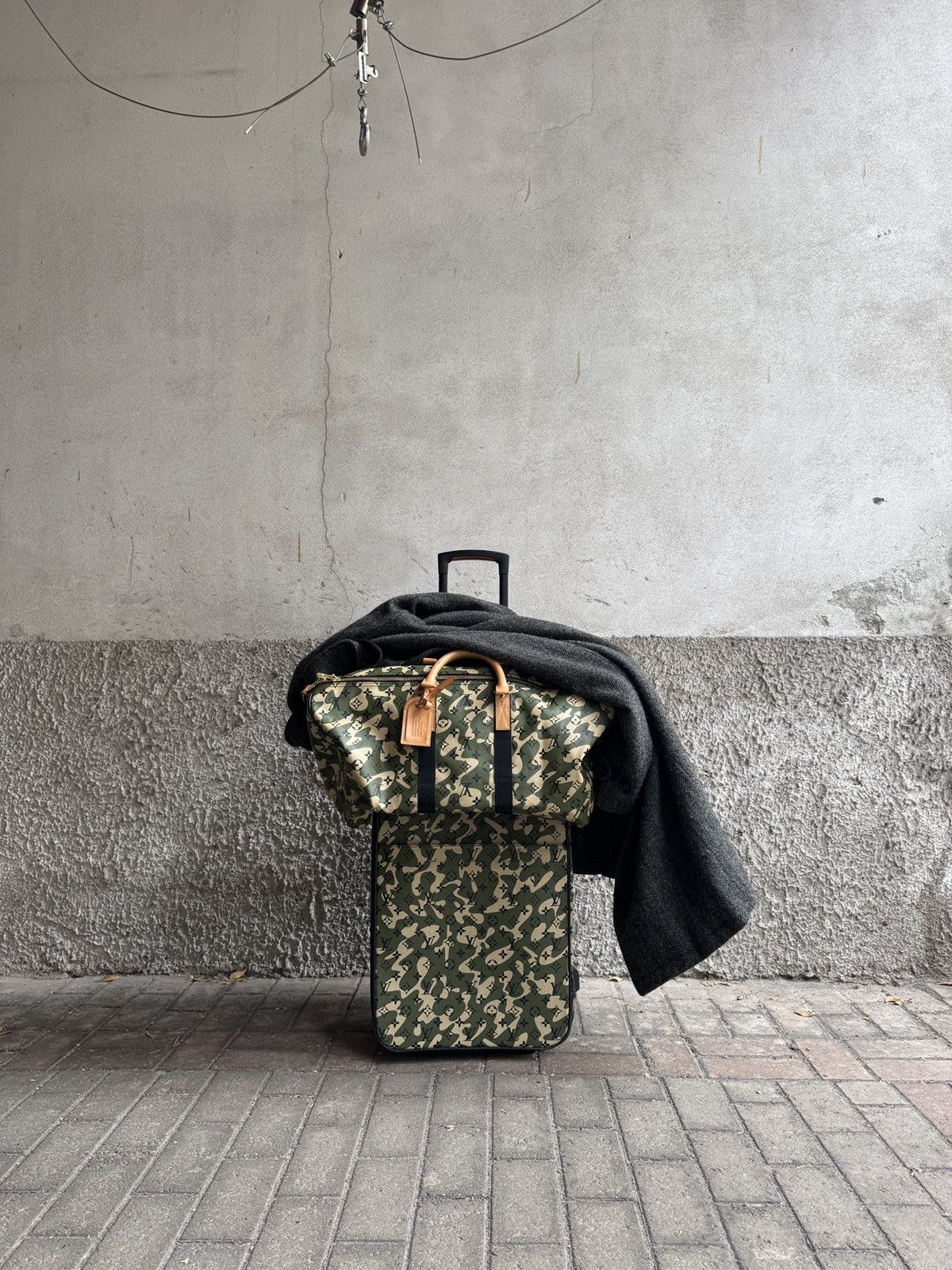 Louis Vuitton × Takashi Murakami LV x Takashi Murakami Pegase 60 Monogramouflage suitcase Size ONE SIZE - 4 Thumbnail