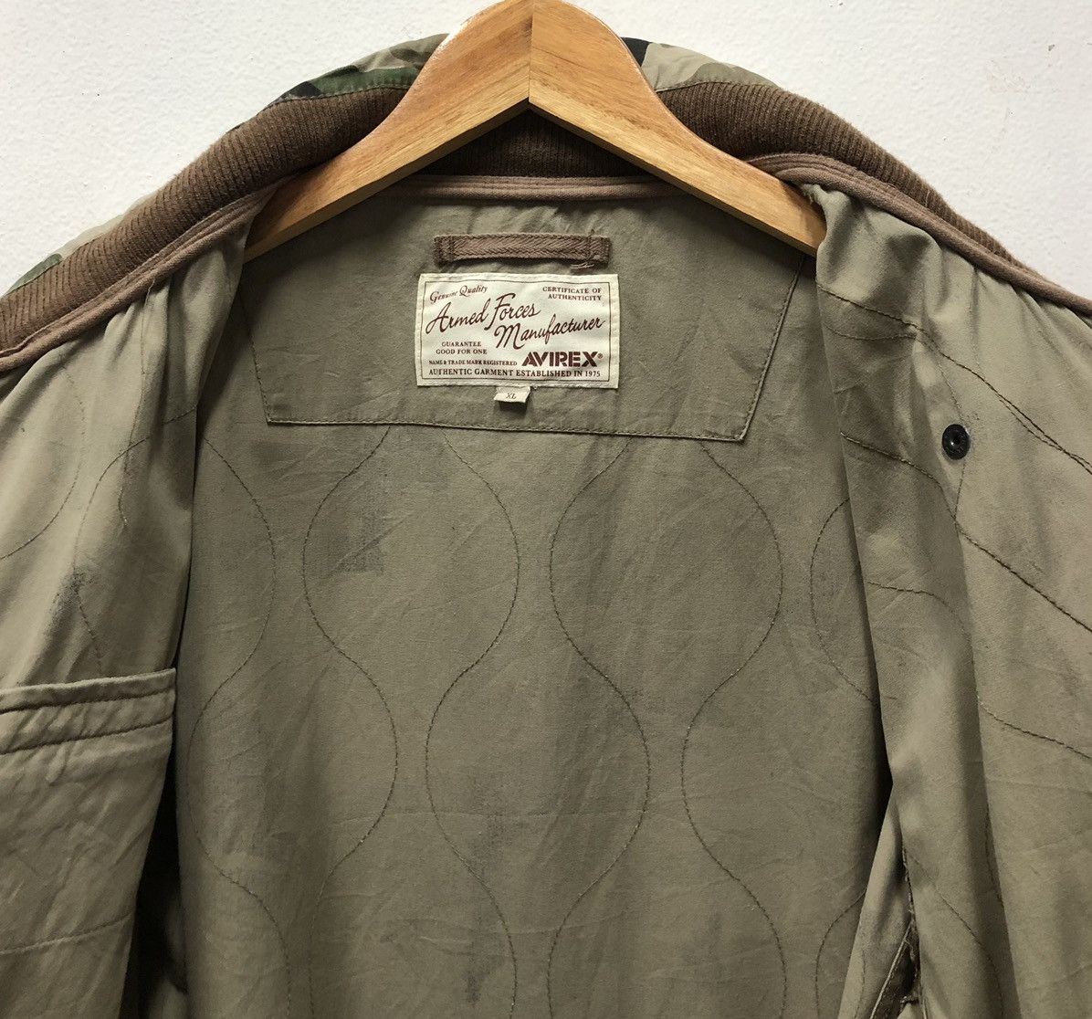 Avirex Vintage Avirex Armed Forces Army Camo Military Bomber Jacket Size US XL / EU 56 / 4 - 5 Thumbnail