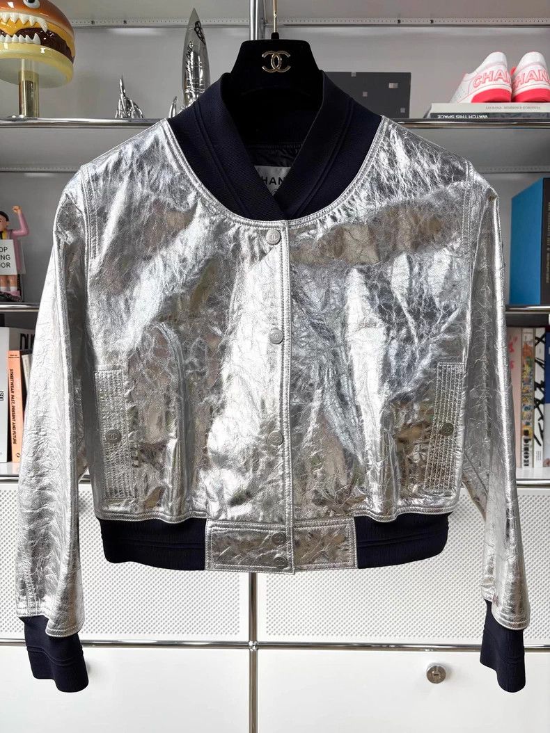 Chanel Chanel Silver pleated double C logo sheepskin jacket Size S / US 4 / IT 40 - 1 Thumbnail