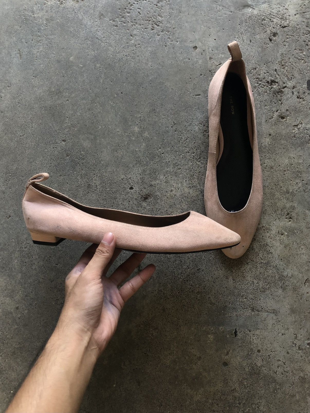 The Row The Row - Lady D Pale Flamingo Suede Ballerina Flat Size US 8 / IT 38 - 1 Thumbnail