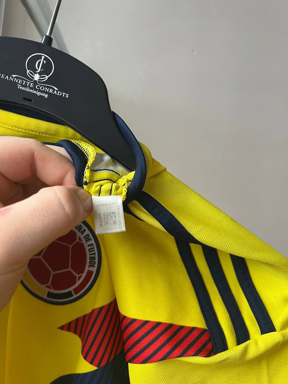 Adidas 2018/19 COLUMBIA TEAM HOME SOCCER JERSEY FOOTBALL SHIRT SZ M Size US M / EU 48-50 / 2 - 9 Thumbnail