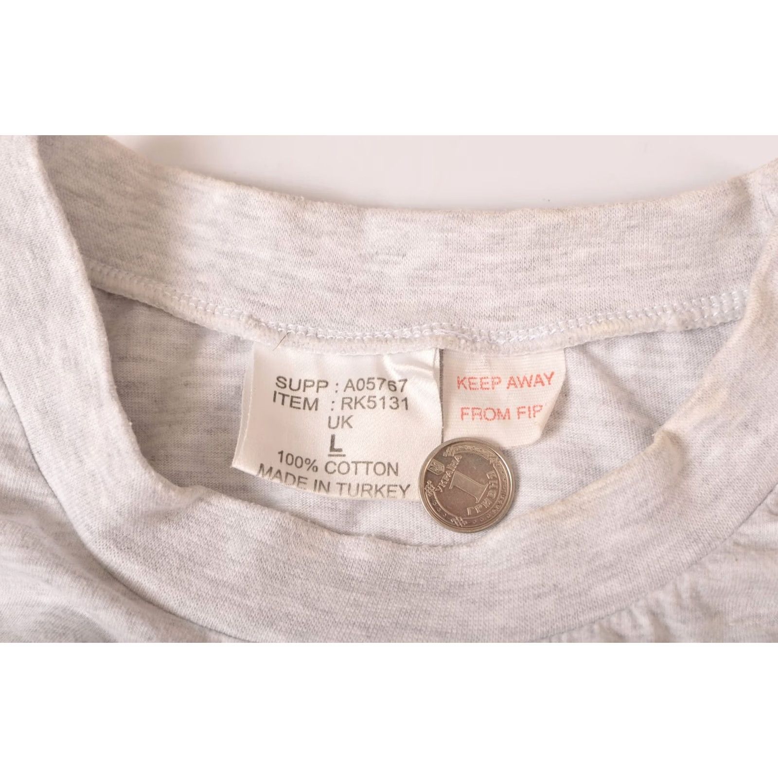 CO DC Thomson & Co 1996 Vintage Graphic T-Shirt Tee Men L Silver Made in Turkey 100% cotton Shirt Mens Size US L / EU 52-54 / 3 - 6 Thumbnail