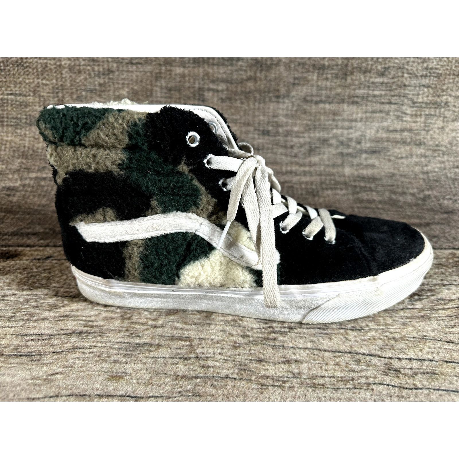 Vans Vans Sk8-Hi Camo Sherpa Sneakers Men's High Top Shoes Size US 9 / EU 42 - 7 Thumbnail