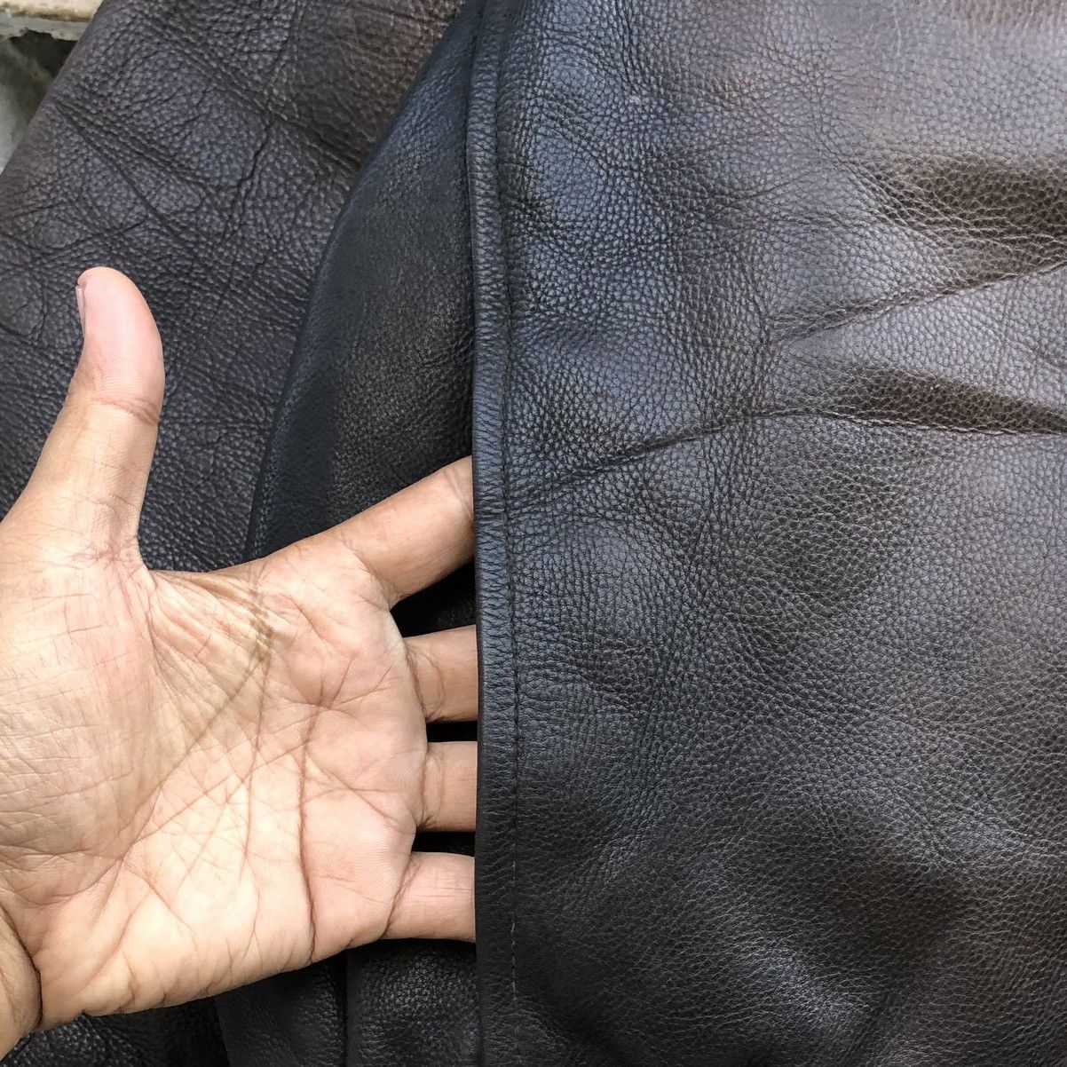 First MFG Co. VTG First Genuine Leather Sun Faded Thinsulate Bomber Jacket Size US L / EU 52-54 / 3 - 9 Thumbnail