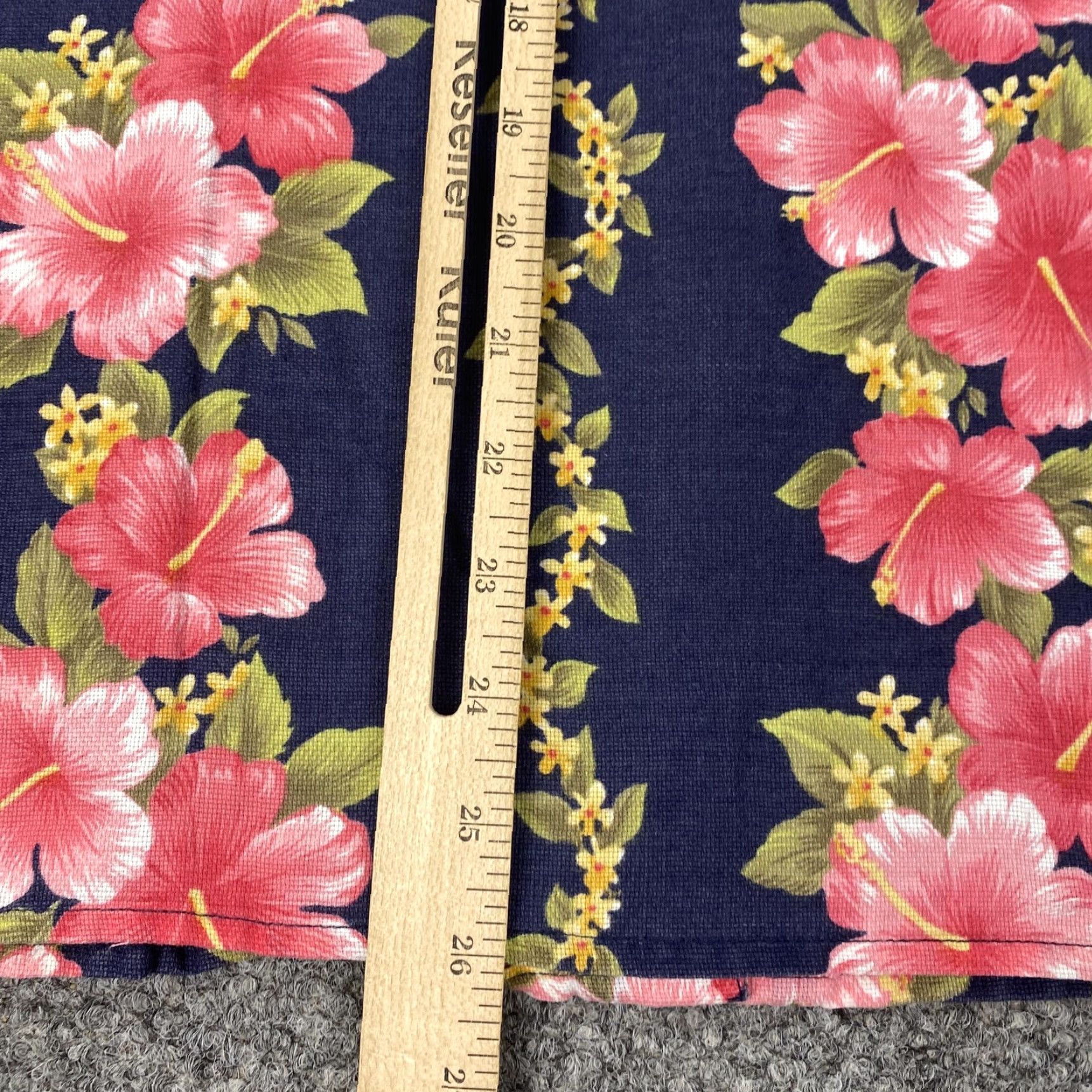 Vintage VINTAGE? No. But: Lemon Grass Shirt Womens XL Navy Blue Hawaiian Hibiscus Linen Cotton Button-Up Collared Short Sleeve Floral Tropical Womens XL Blue Size XL / US 12-14 / IT 48-50 - 6 Thumbnail