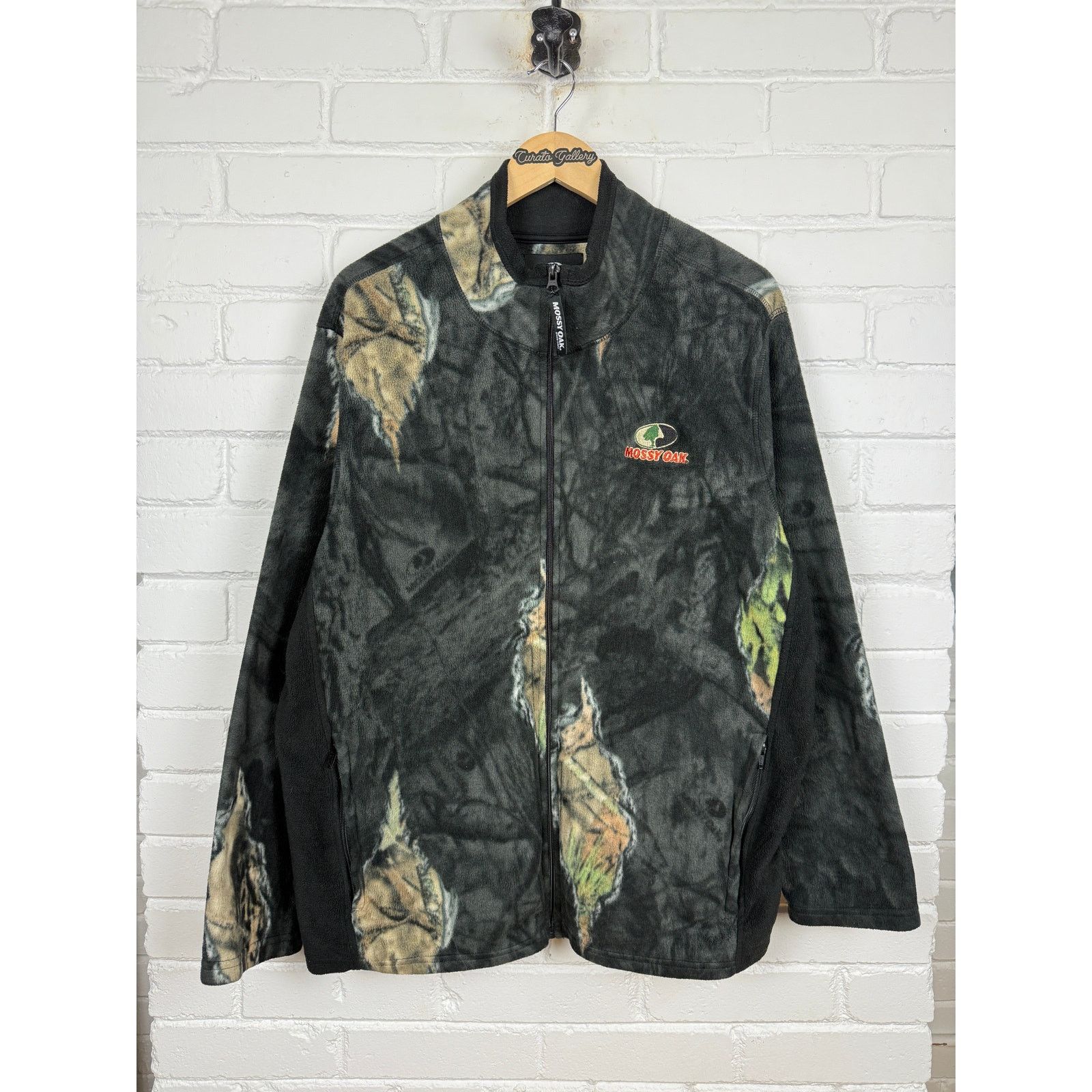Vintage Mossy Oak Tree Camo Embroidered Logo AOP Sweater Size L Size US L / EU 52-54 / 3 - 1 Thumbnail